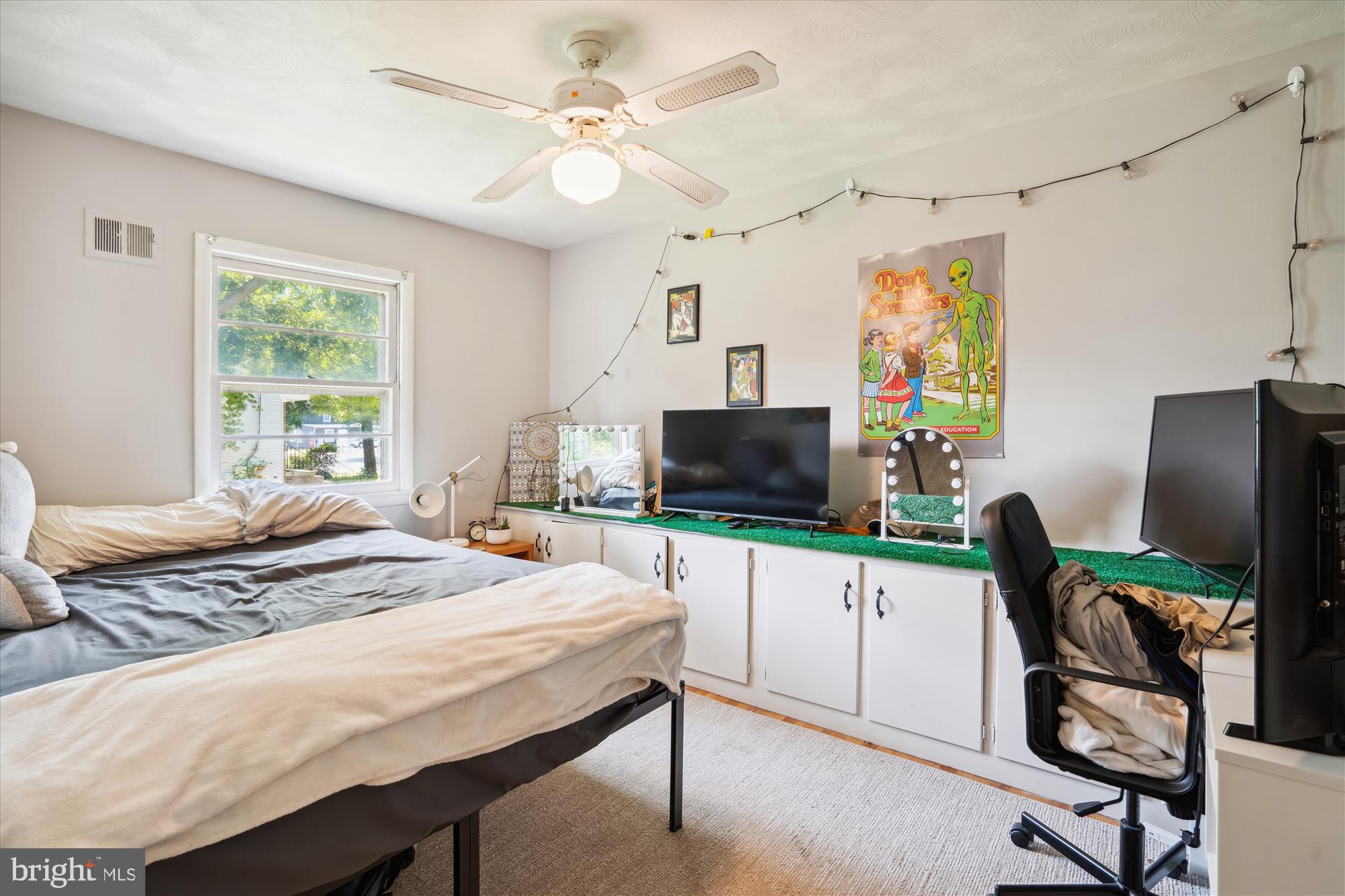 COLLEGE PARK - Residential