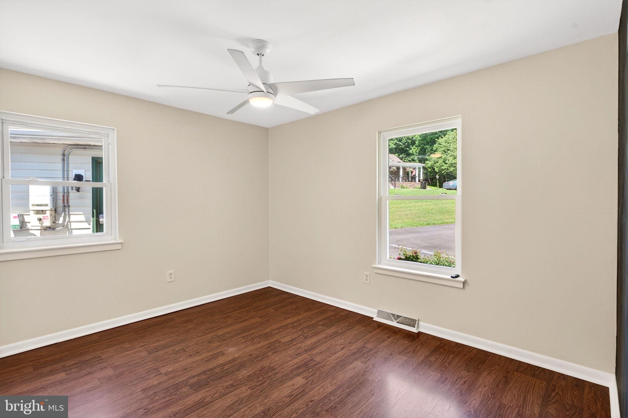 CAMERON MILL - Residential