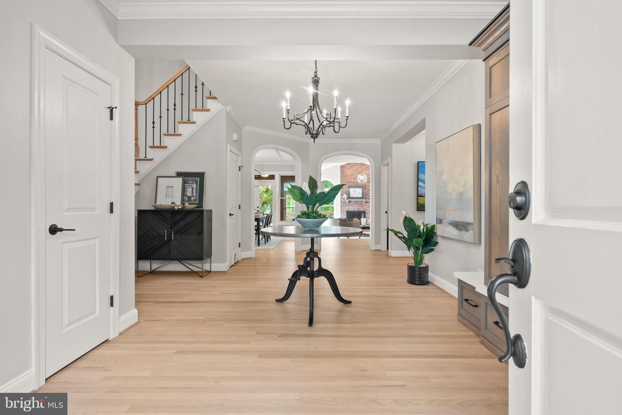 WOODMONT - Residential