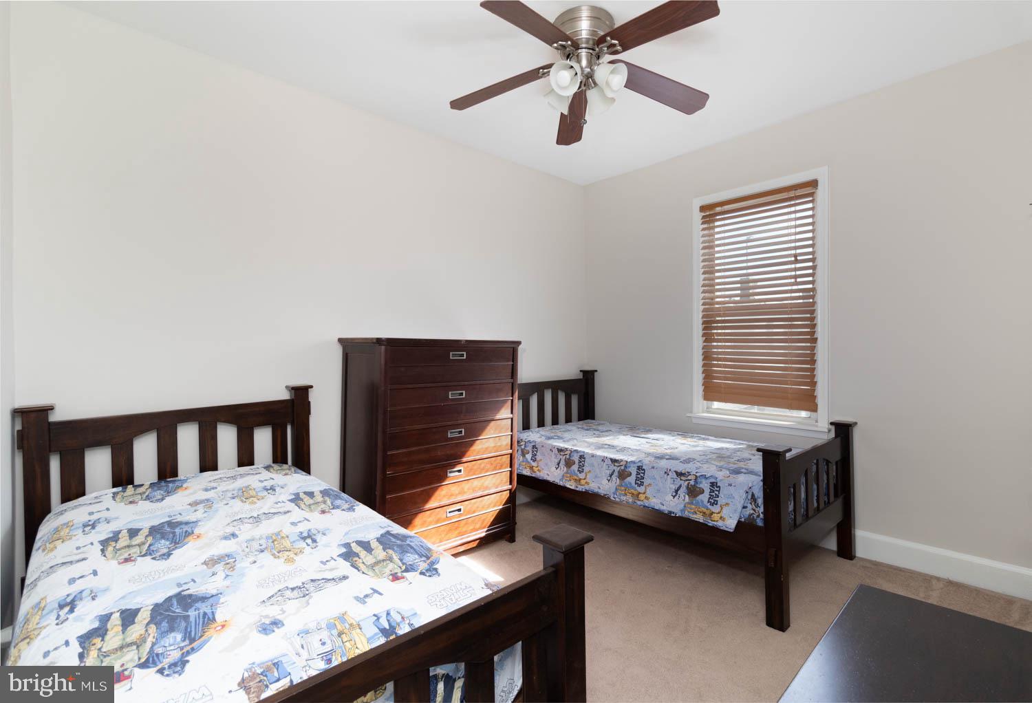 BRIDESBURG - Residential
