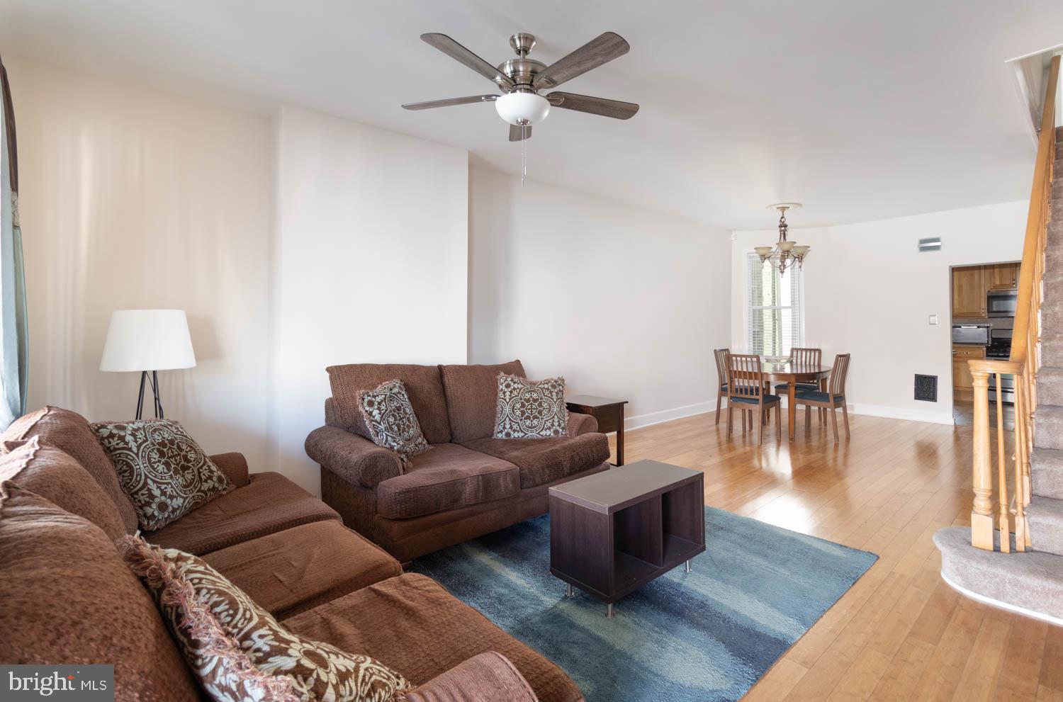 BRIDESBURG - Residential
