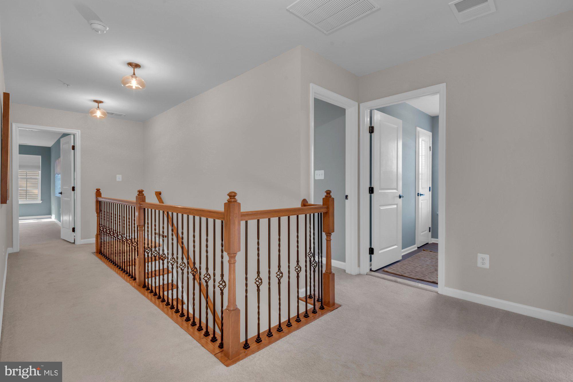 GROVEMONT OVERLOOK - Residential