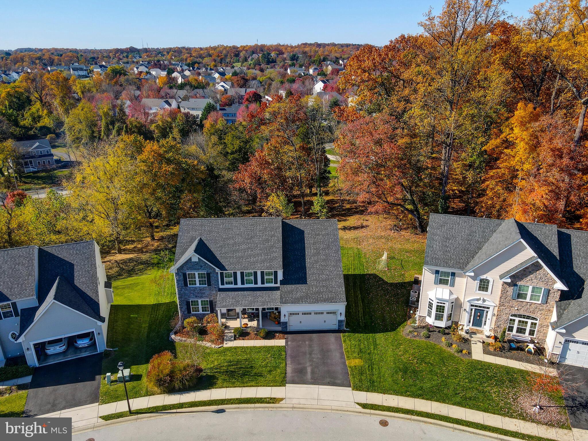 GROVEMONT OVERLOOK - Residential