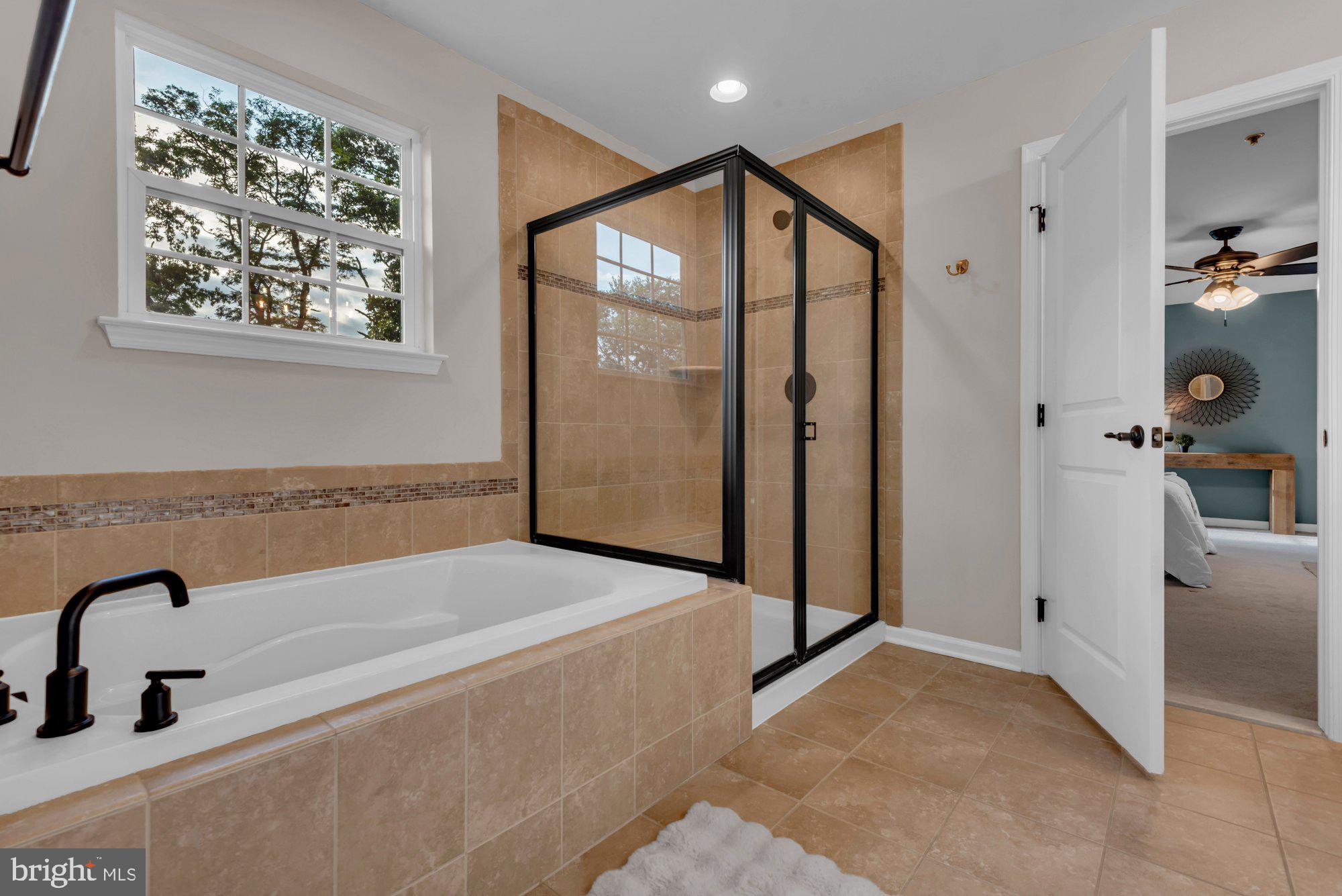 GROVEMONT OVERLOOK - Residential