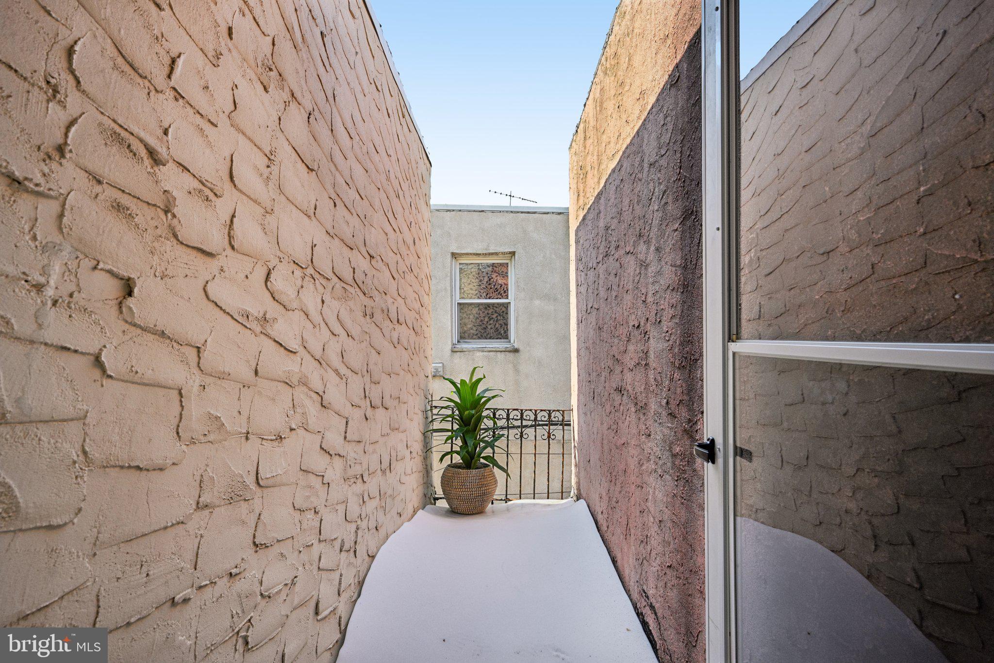 EAST PASSYUNK CROSSING - Residential