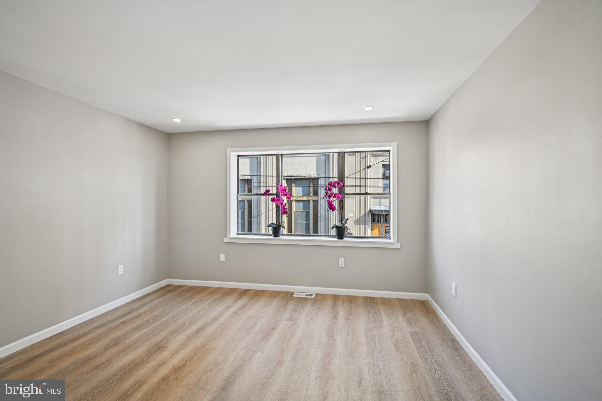 EAST PASSYUNK CROSSING - Residential