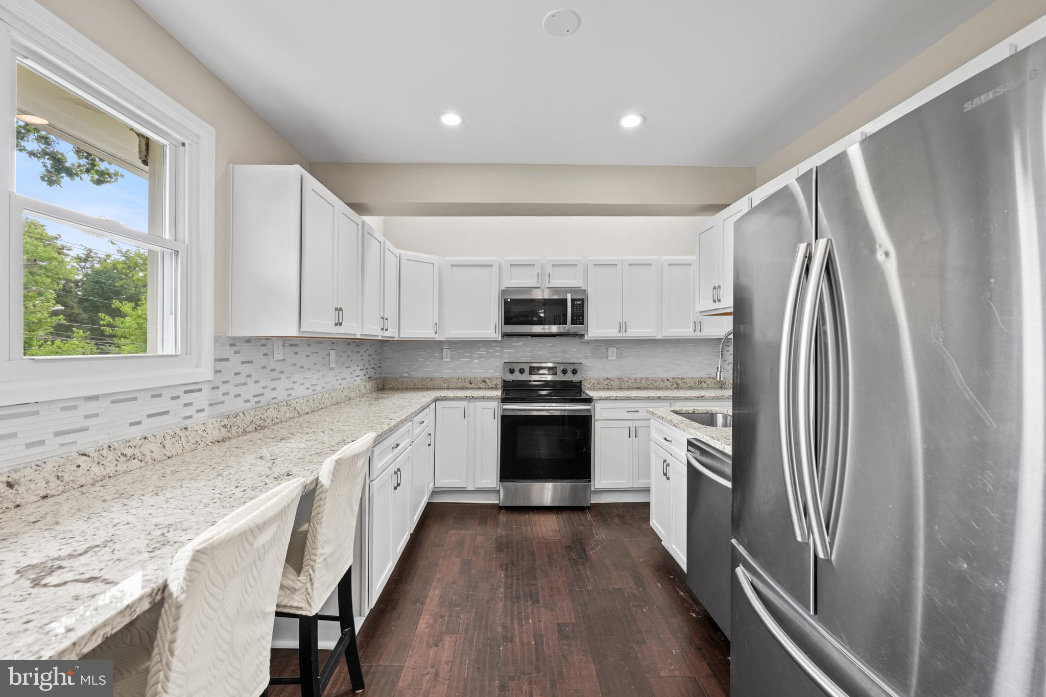 CARROLL KNOLLS - Residential