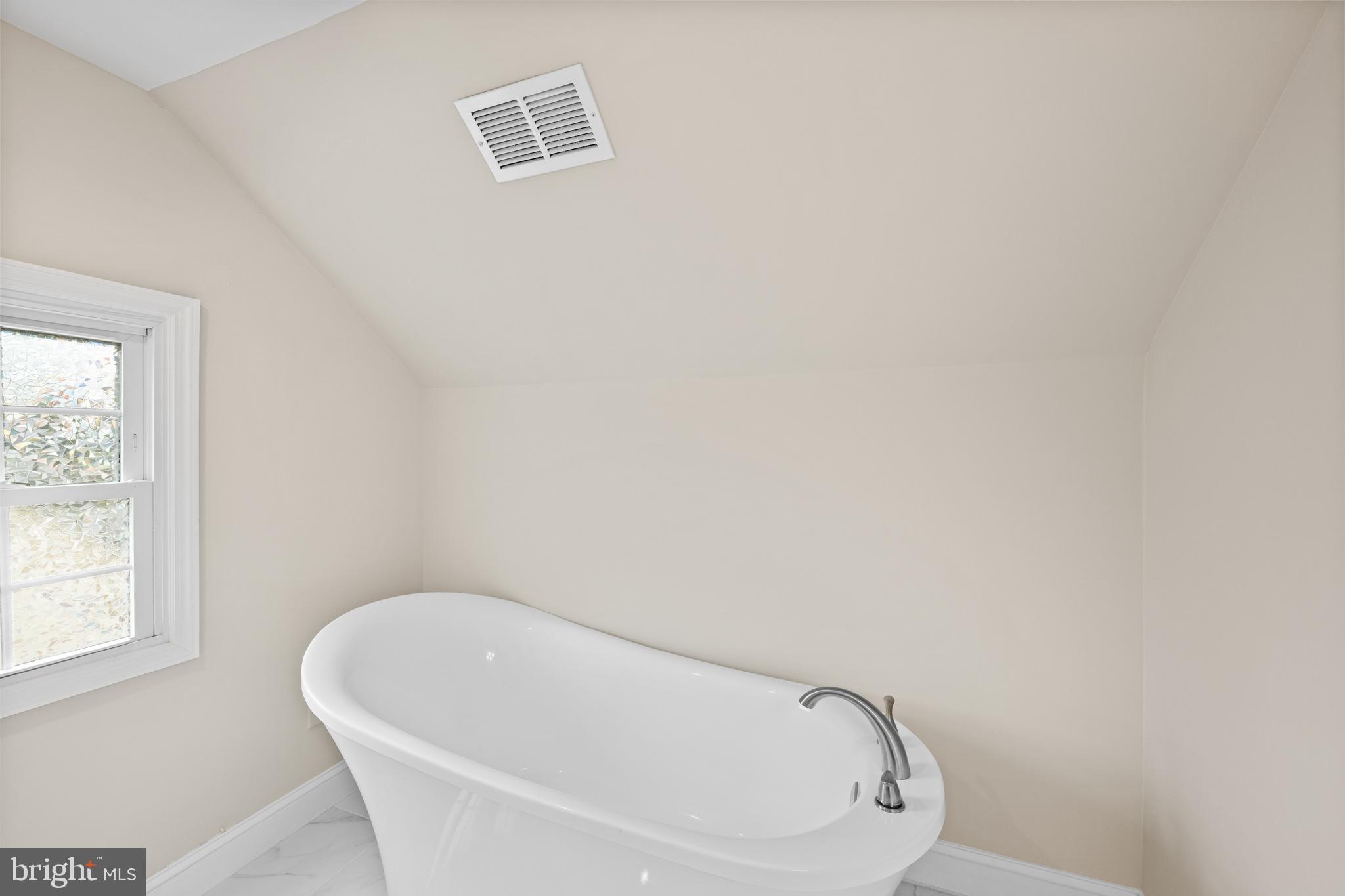 CARROLL KNOLLS - Residential