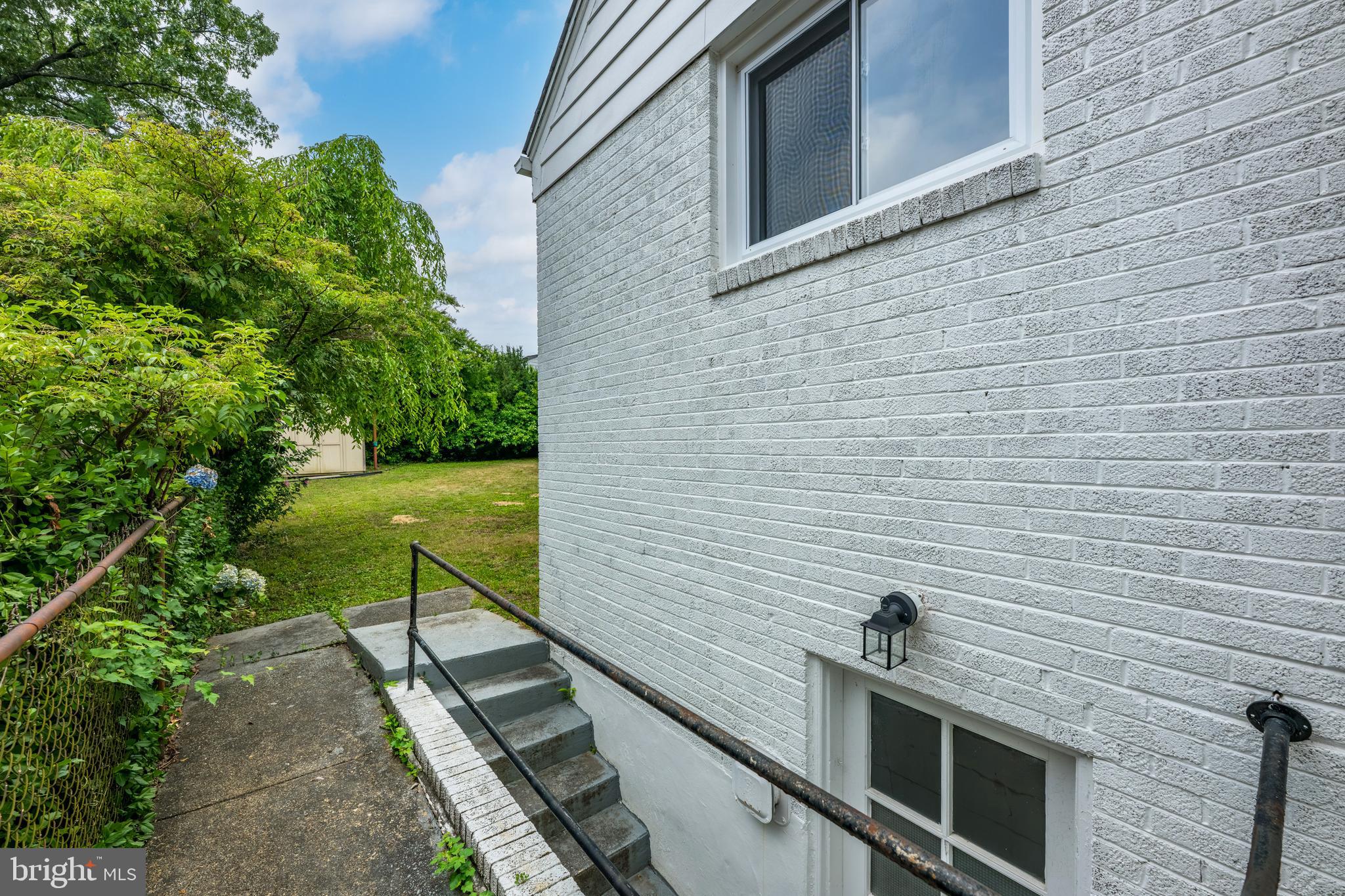 CARROLL KNOLLS - Residential