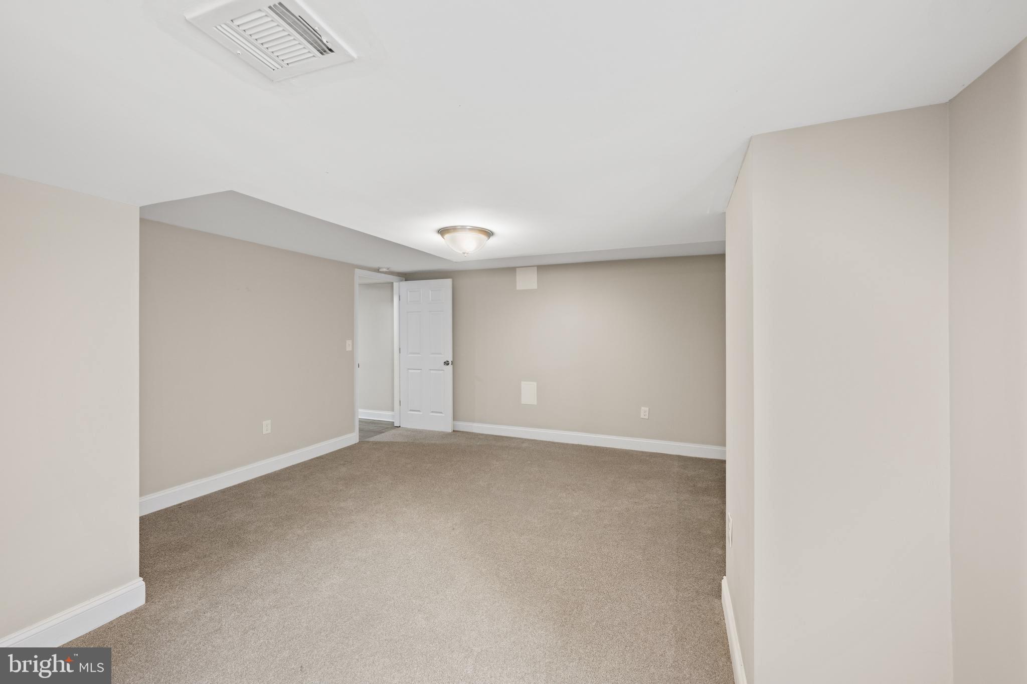 CARROLL KNOLLS - Residential