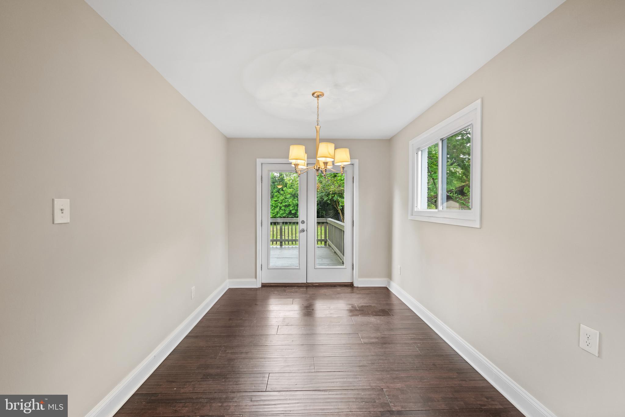 CARROLL KNOLLS - Residential