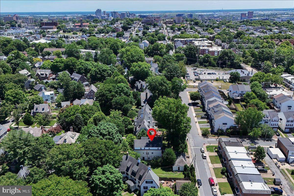 WAWASET PARK - Residential