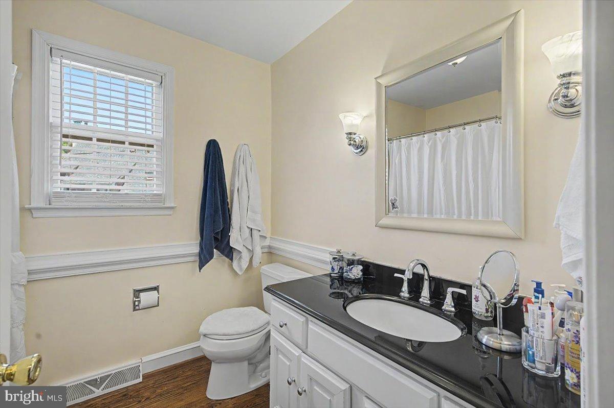 WAWASET PARK - Residential