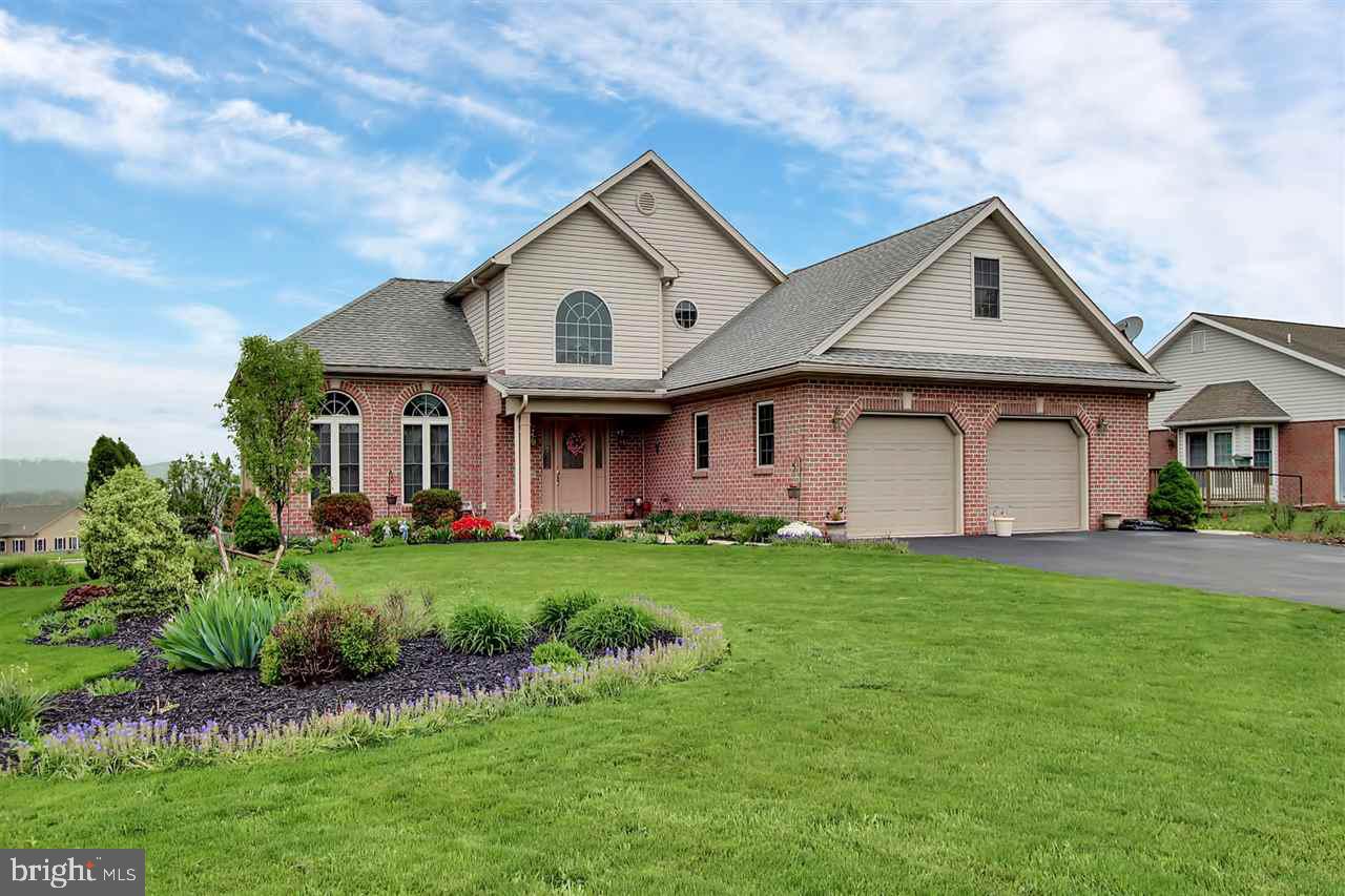 DONWOOD ESTATES - Residential