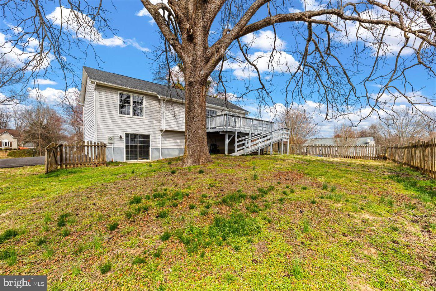 WALNUT HILLS - Residential