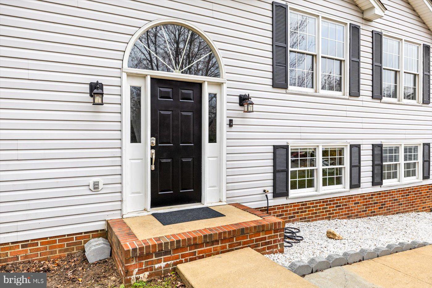 WALNUT HILLS - Residential