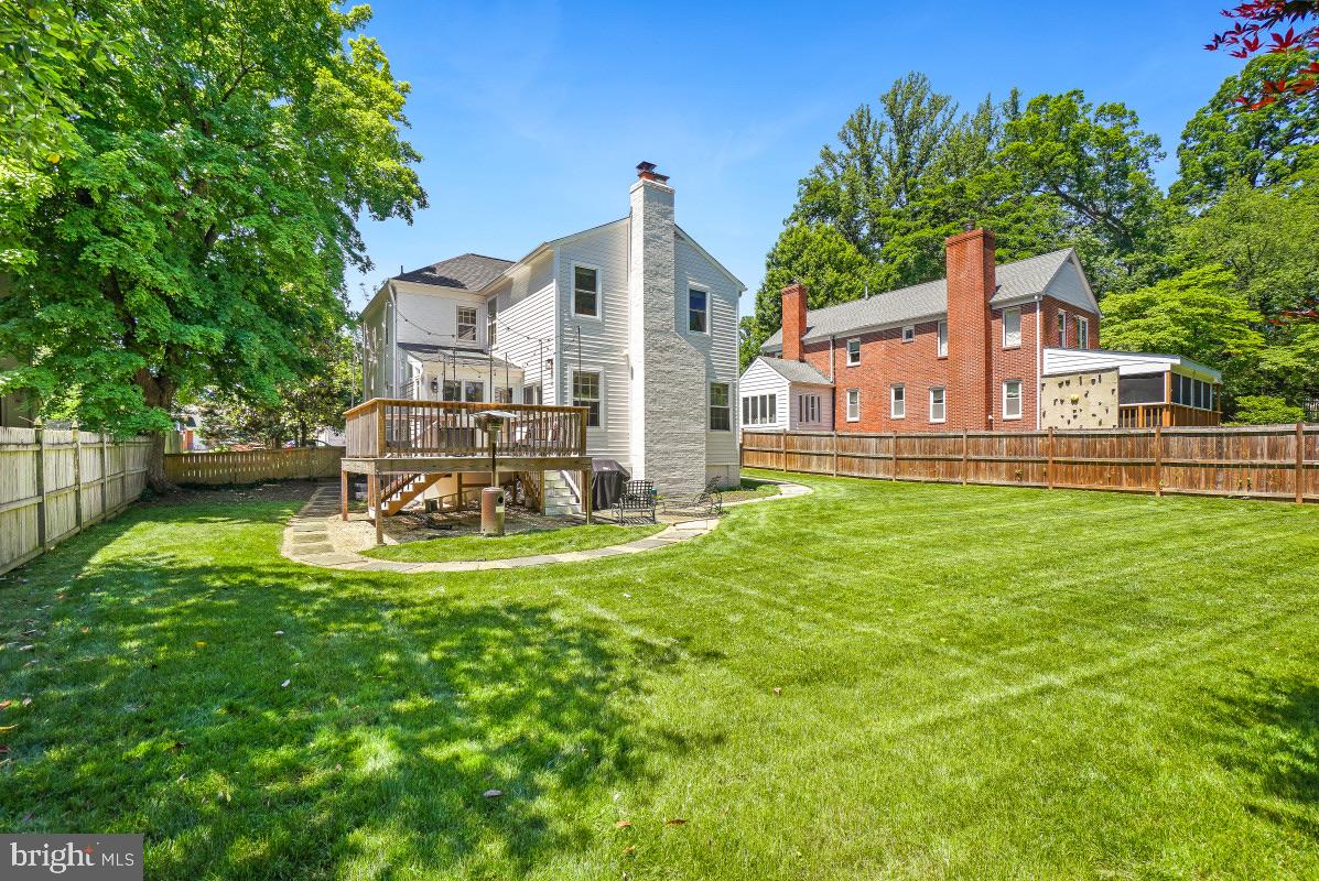 BRADLEY HILLS - Residential