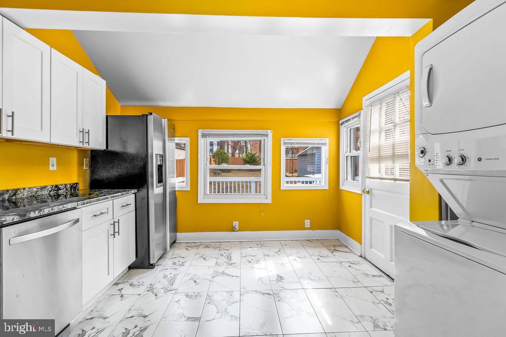 HYATTSVILLE HILLS - Residential