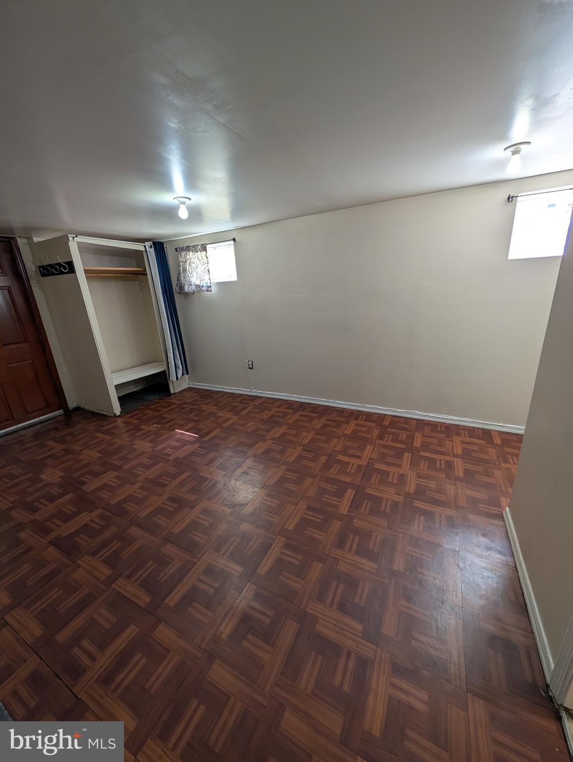 HYATTSVILLE HILLS - Residential