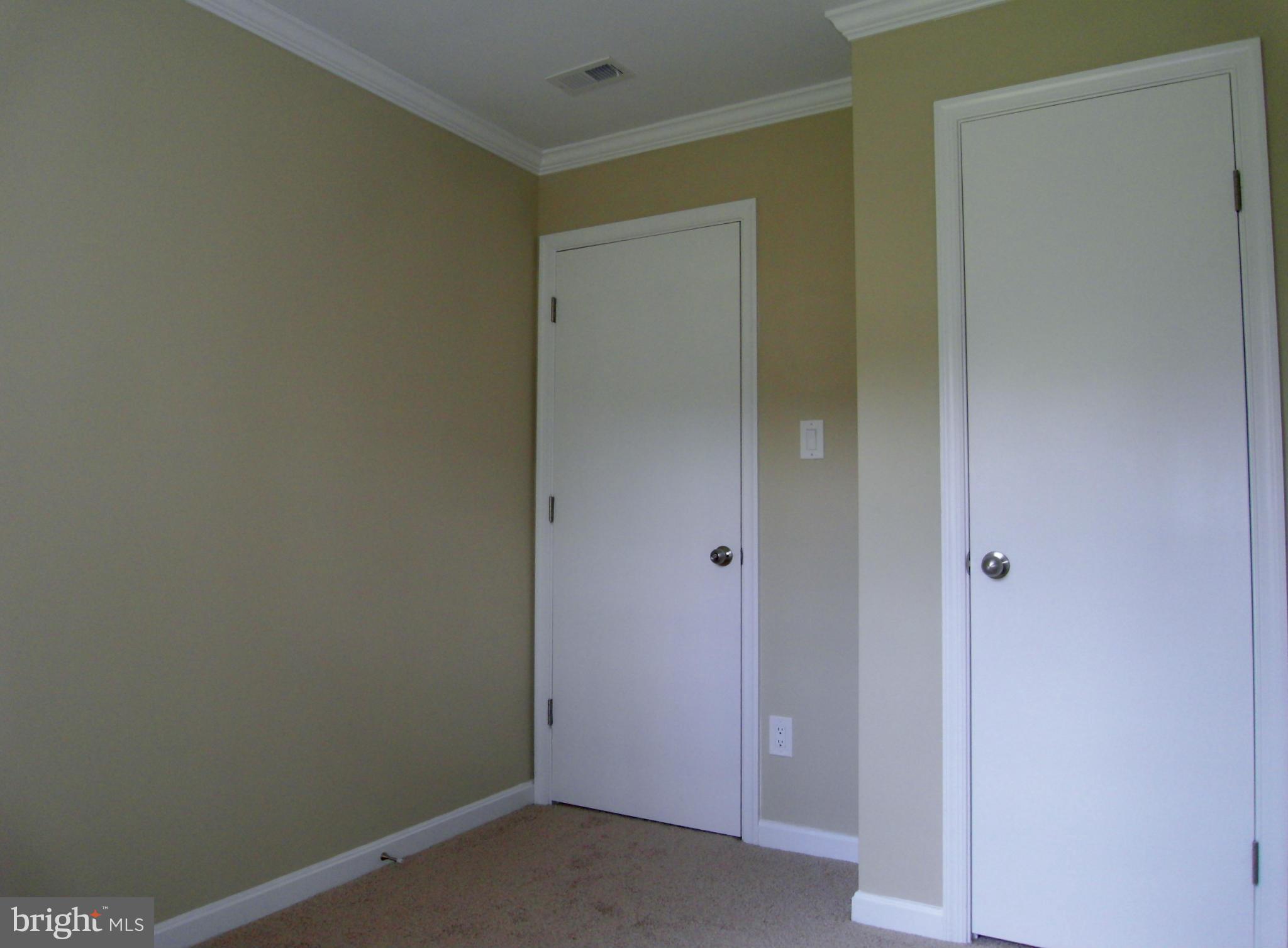 WILLOW COVE MANORS - Residential