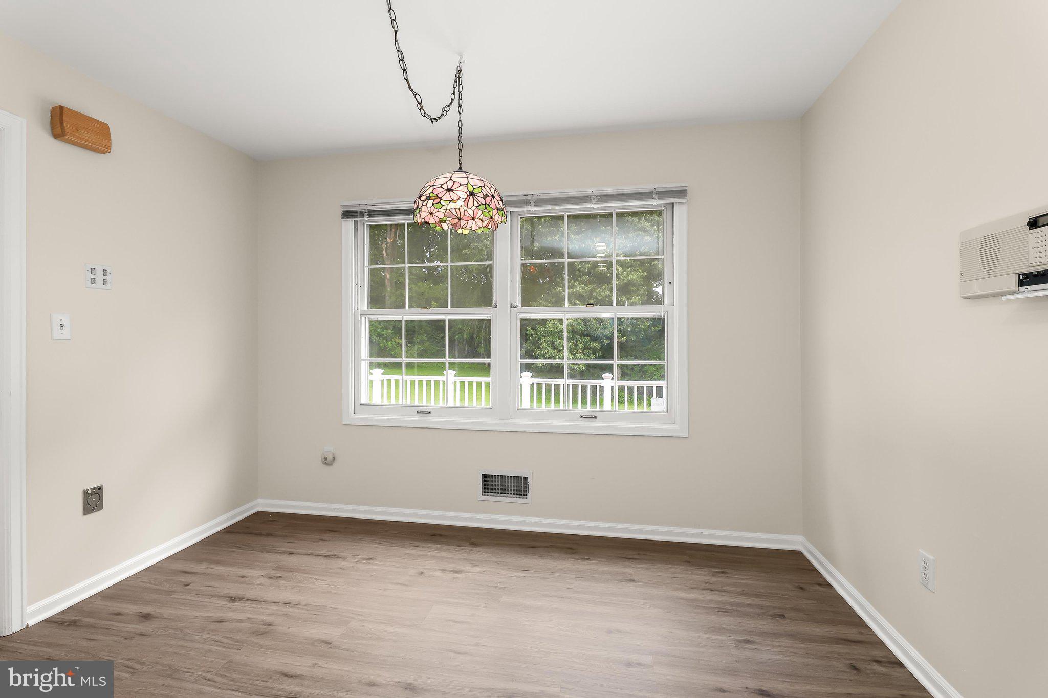 NORTH SPRINGBROOK - Residential