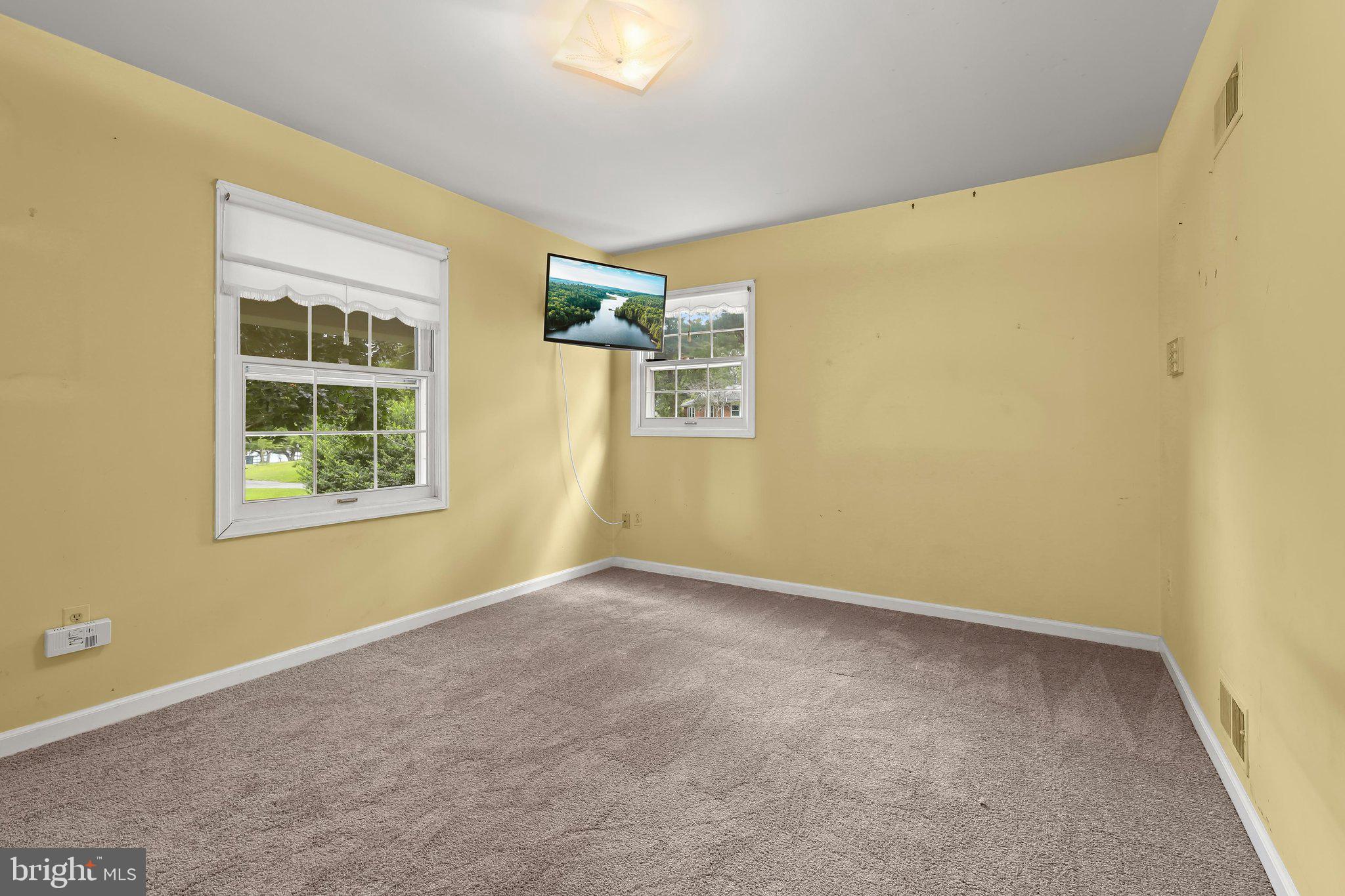 NORTH SPRINGBROOK - Residential
