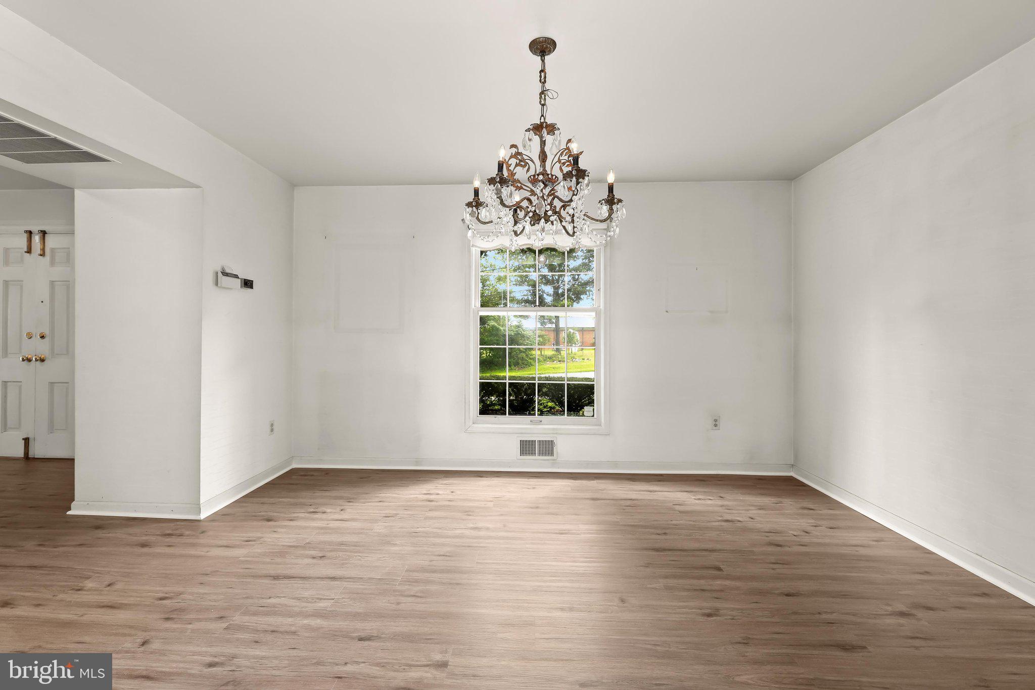 NORTH SPRINGBROOK - Residential