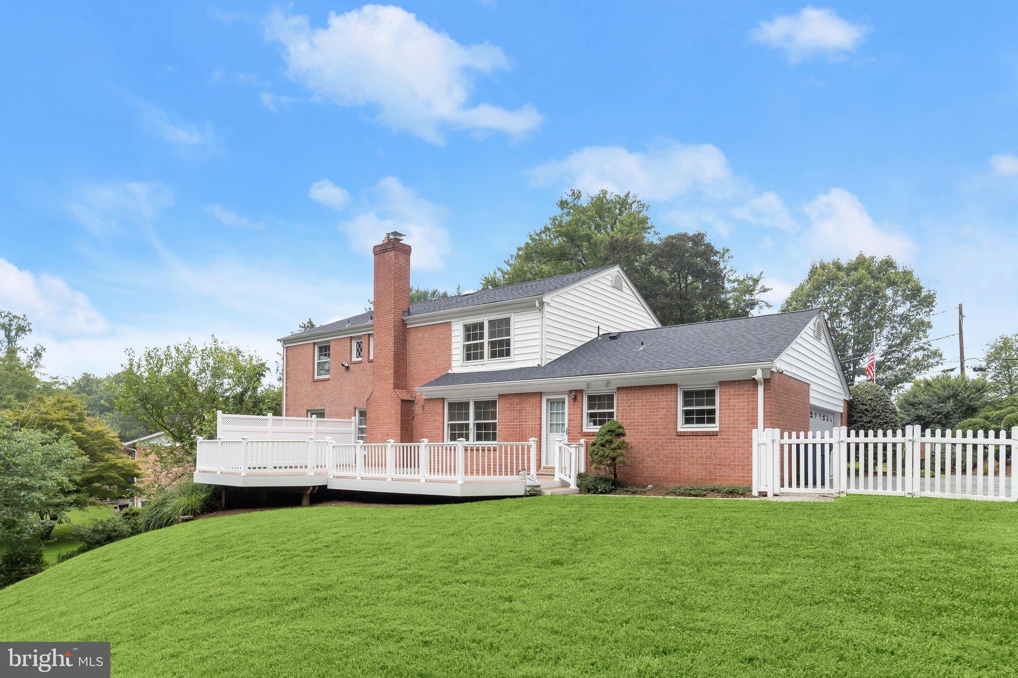 NORTH SPRINGBROOK - Residential