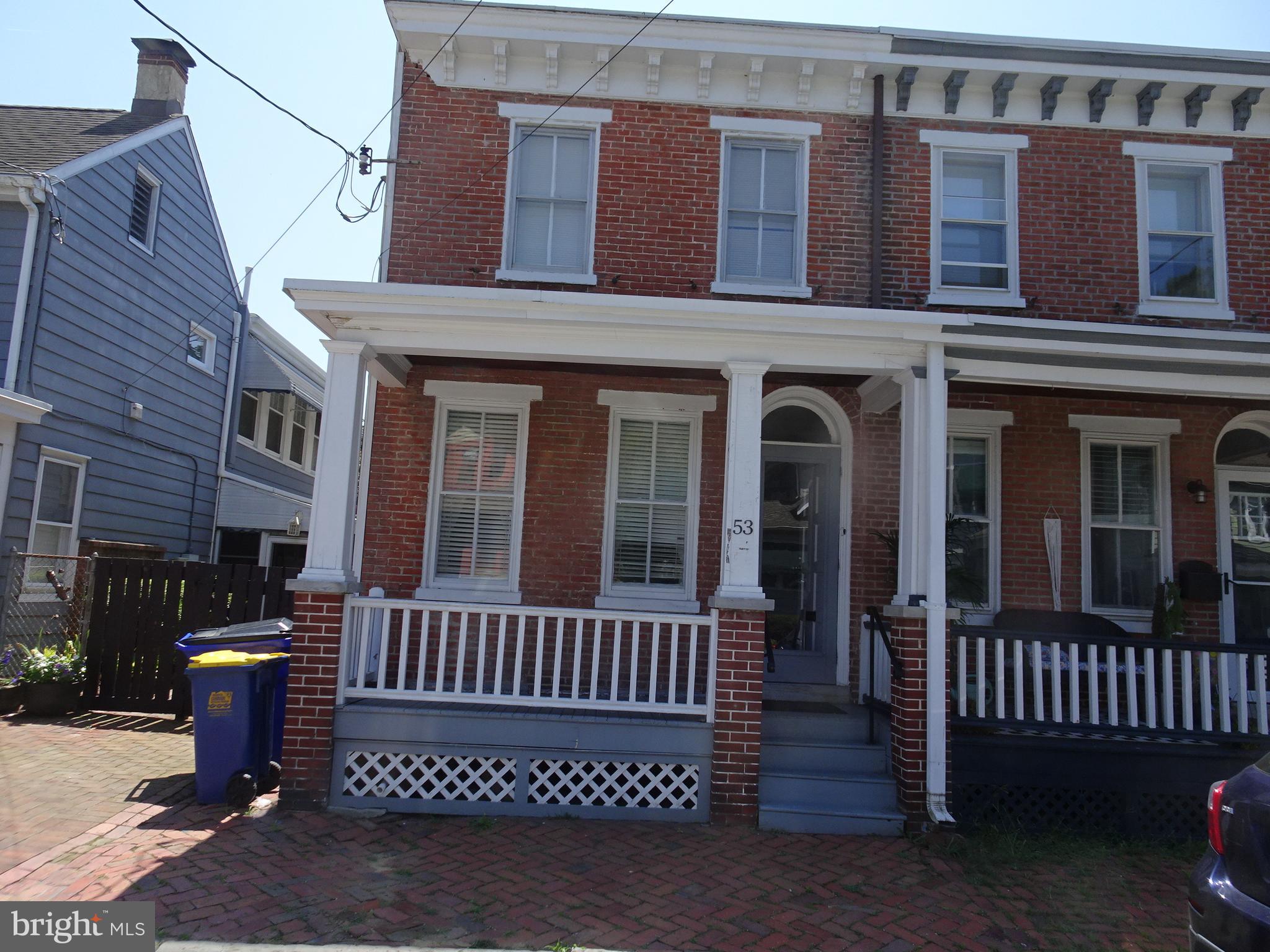 OLD NEW CASTLE - Residential