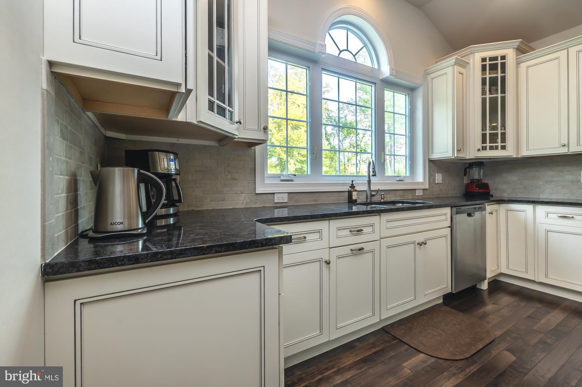 WARRINGTON GLEN - Residential