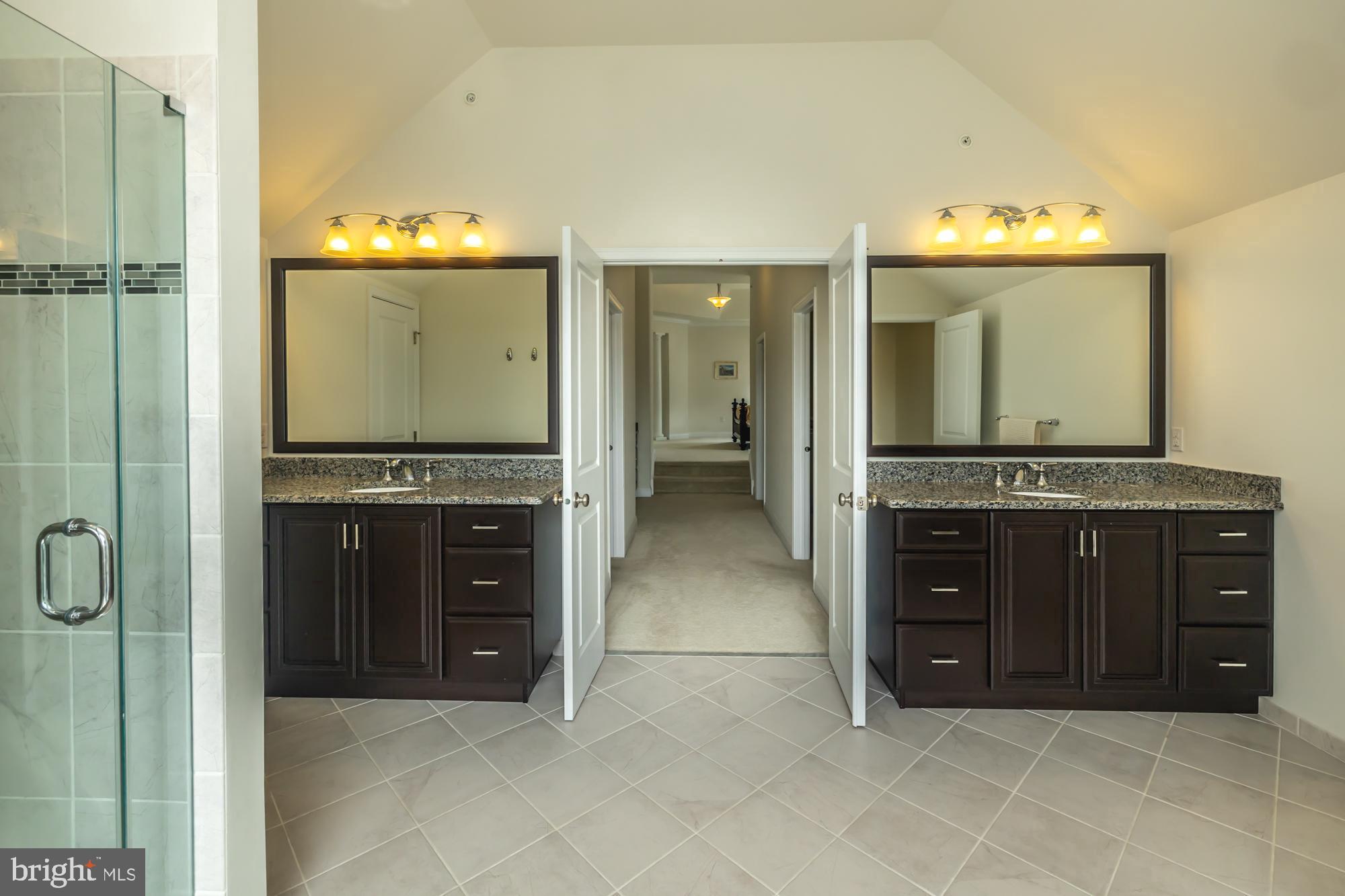 WARRINGTON GLEN - Residential