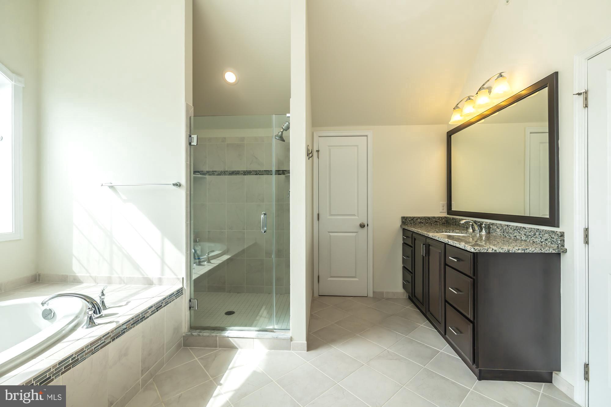 WARRINGTON GLEN - Residential