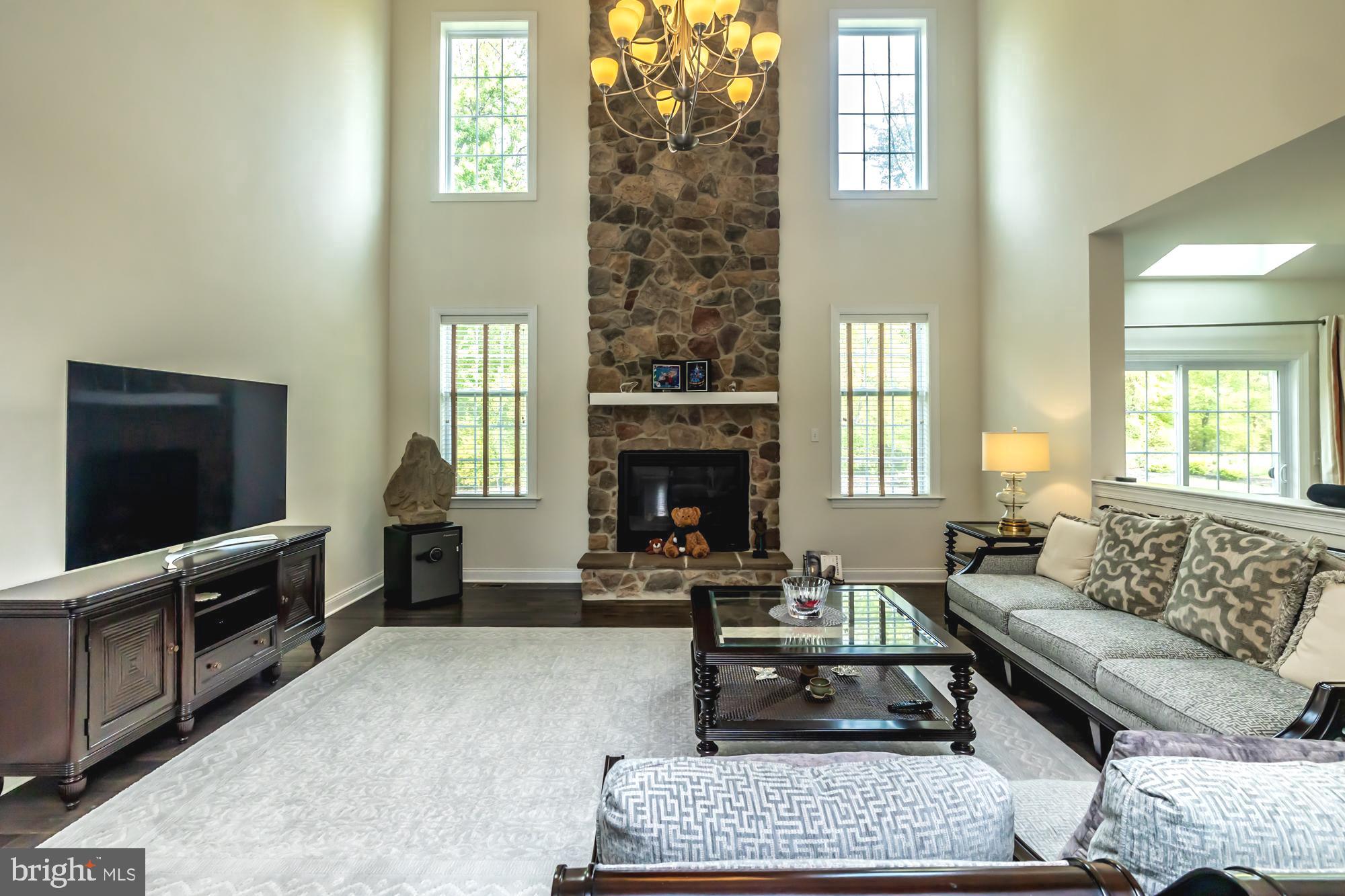 WARRINGTON GLEN - Residential