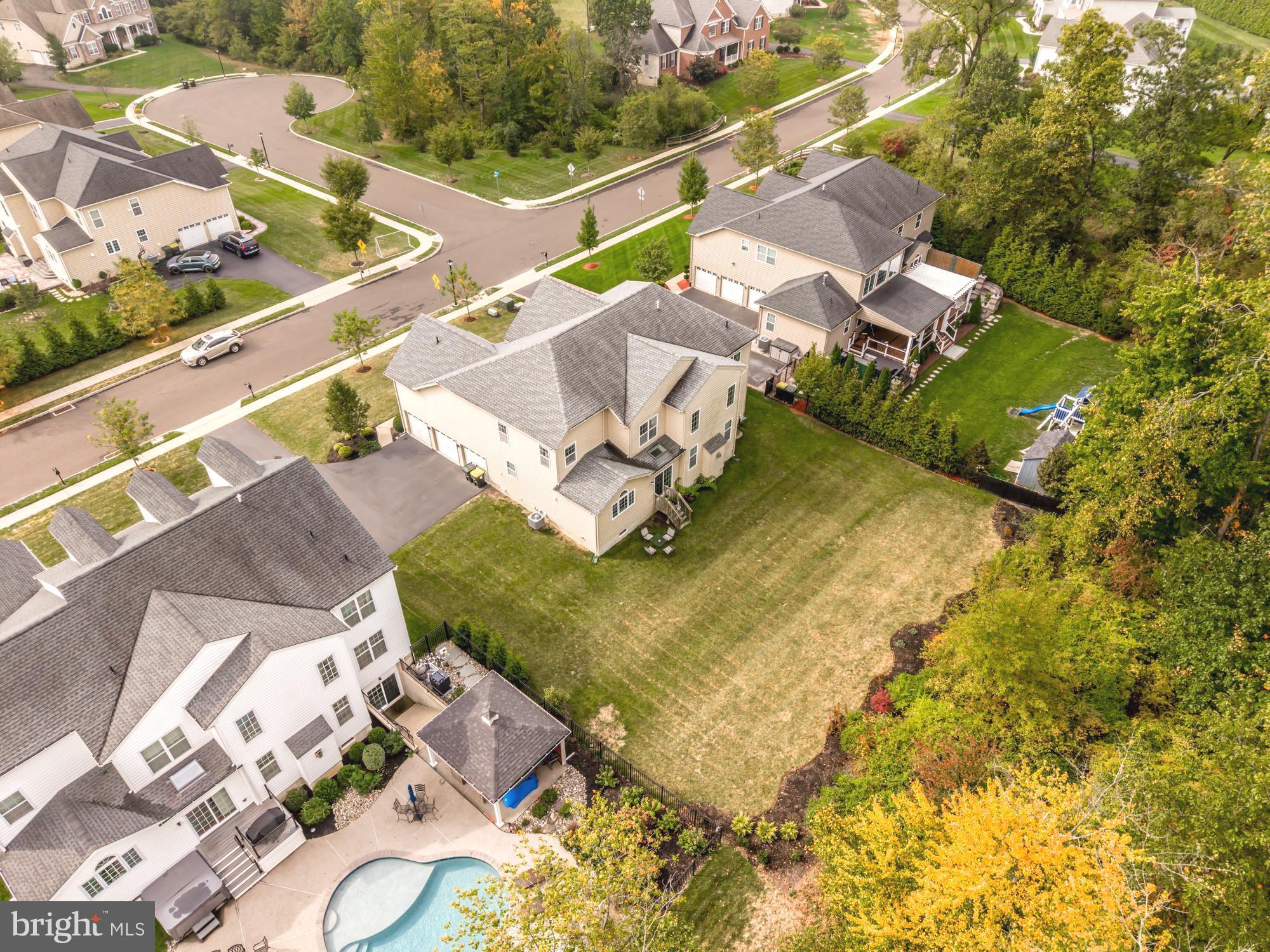 WARRINGTON GLEN - Residential