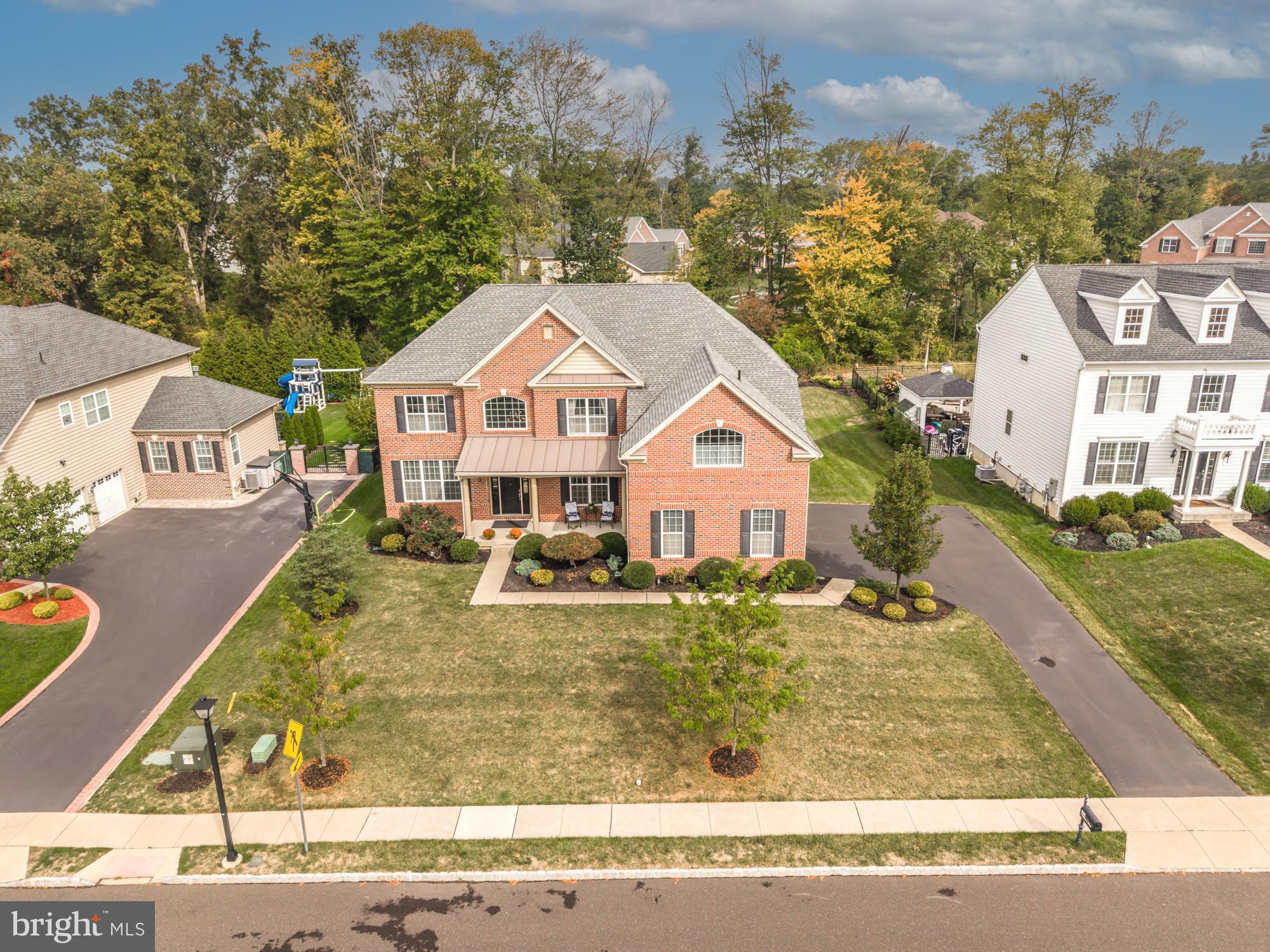 WARRINGTON GLEN - Residential