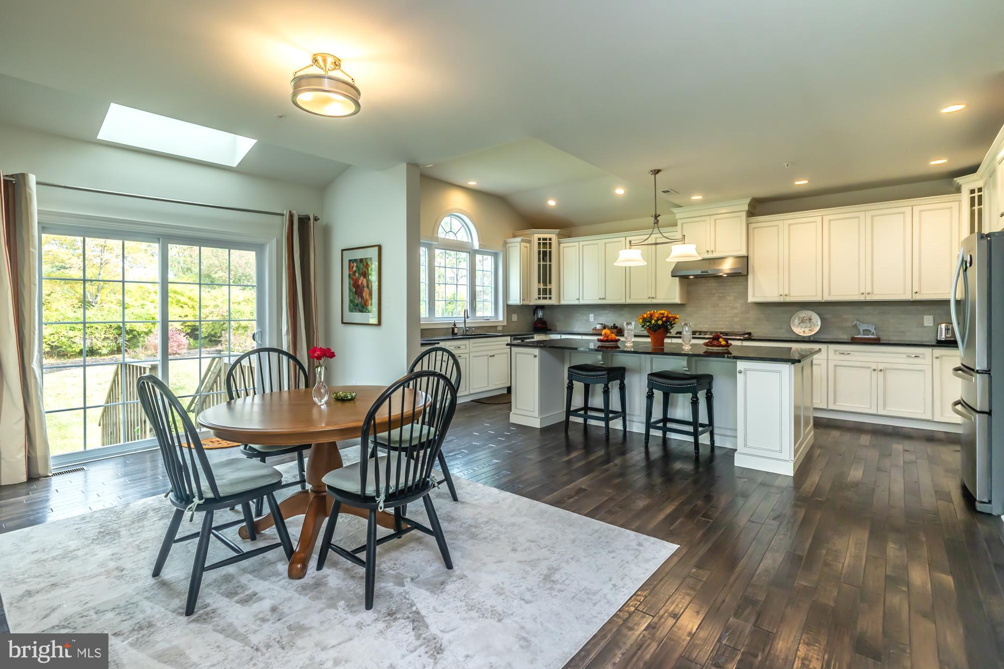 WARRINGTON GLEN - Residential
