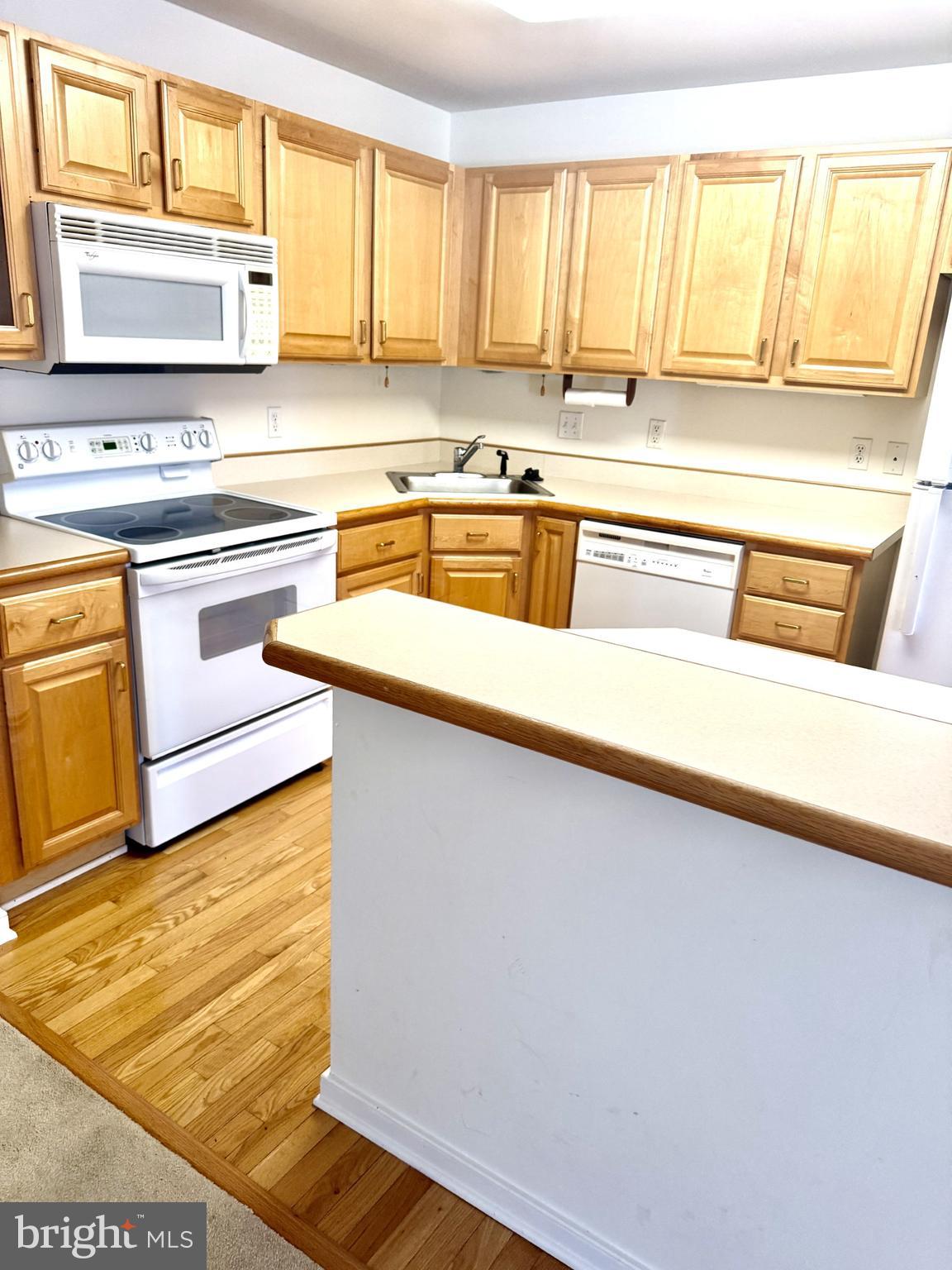 MALLARD LANDING - Residential