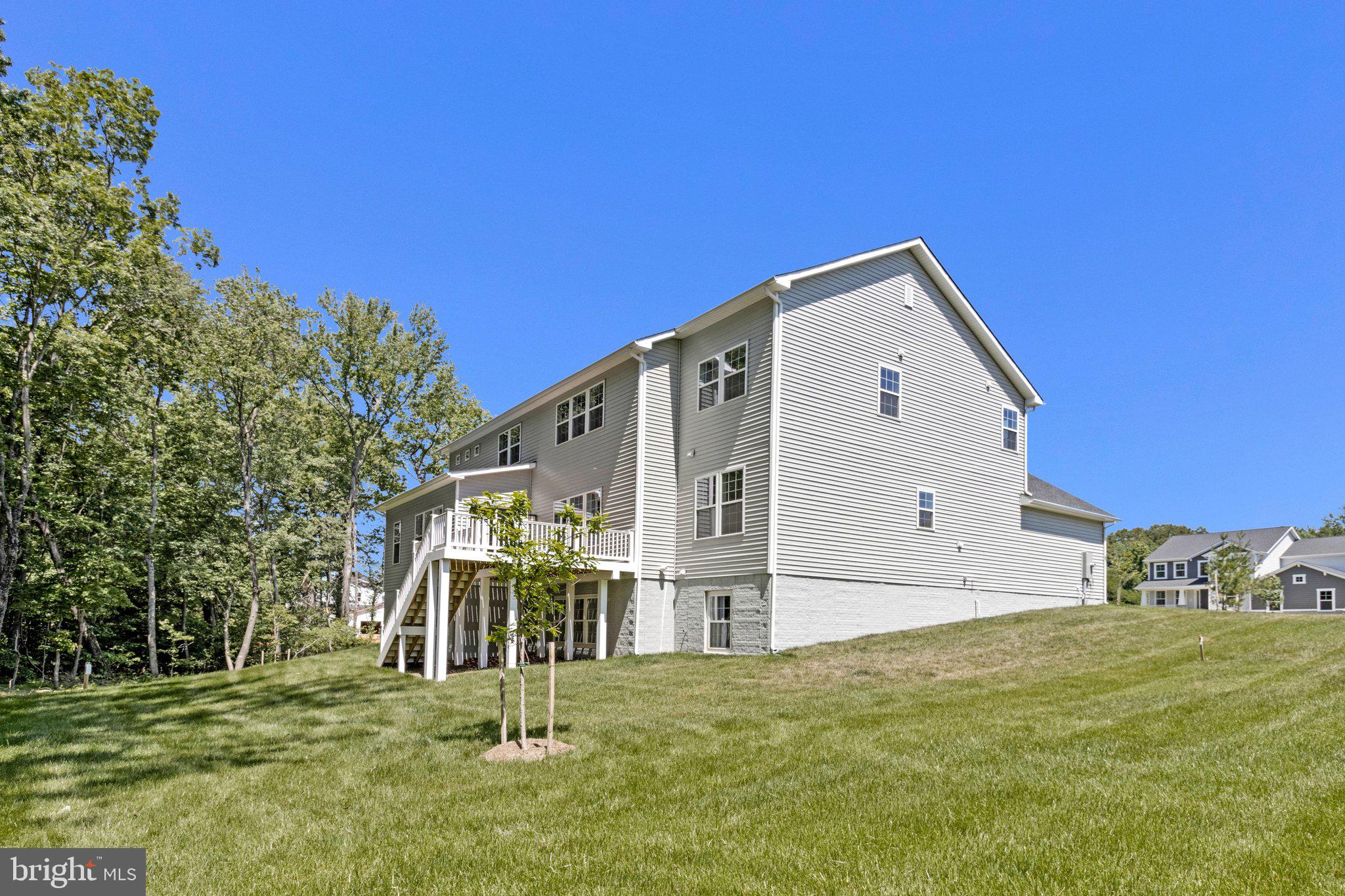 ST JAMES - Residential