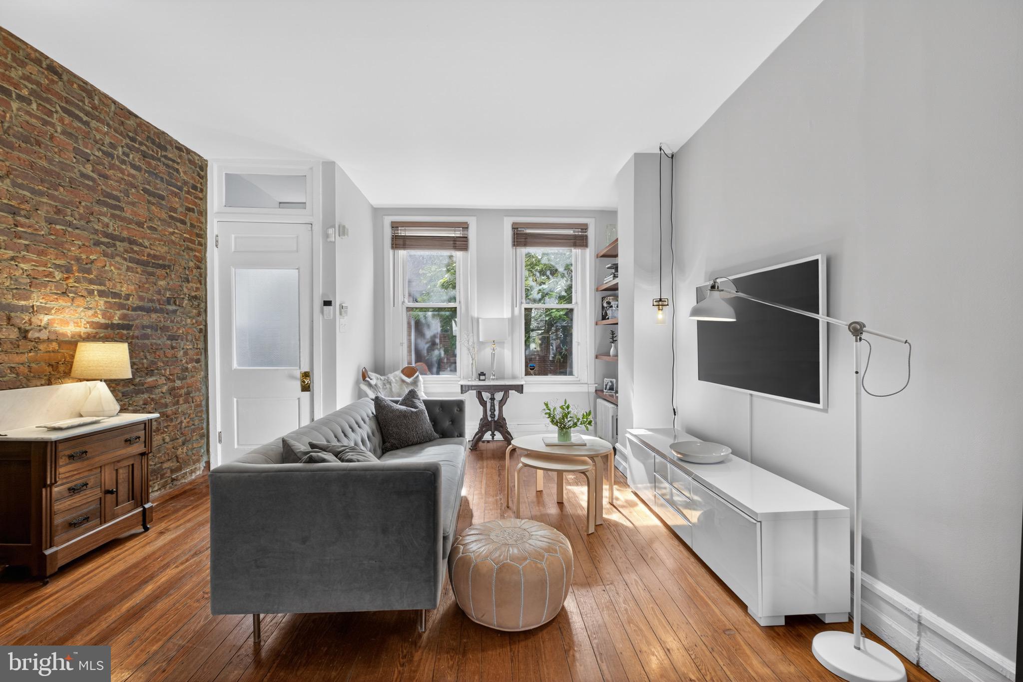 FAIRMOUNT - Residential