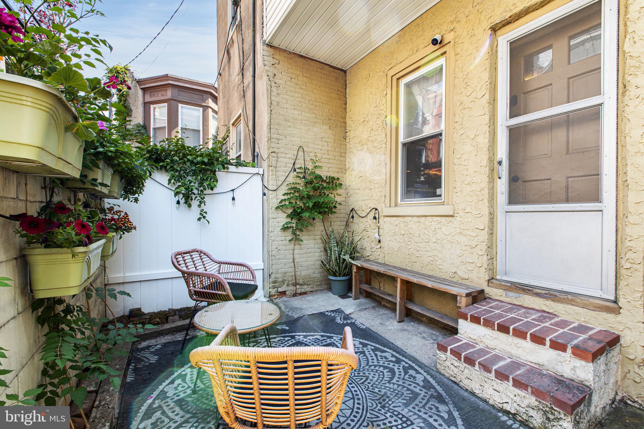 FAIRMOUNT - Residential