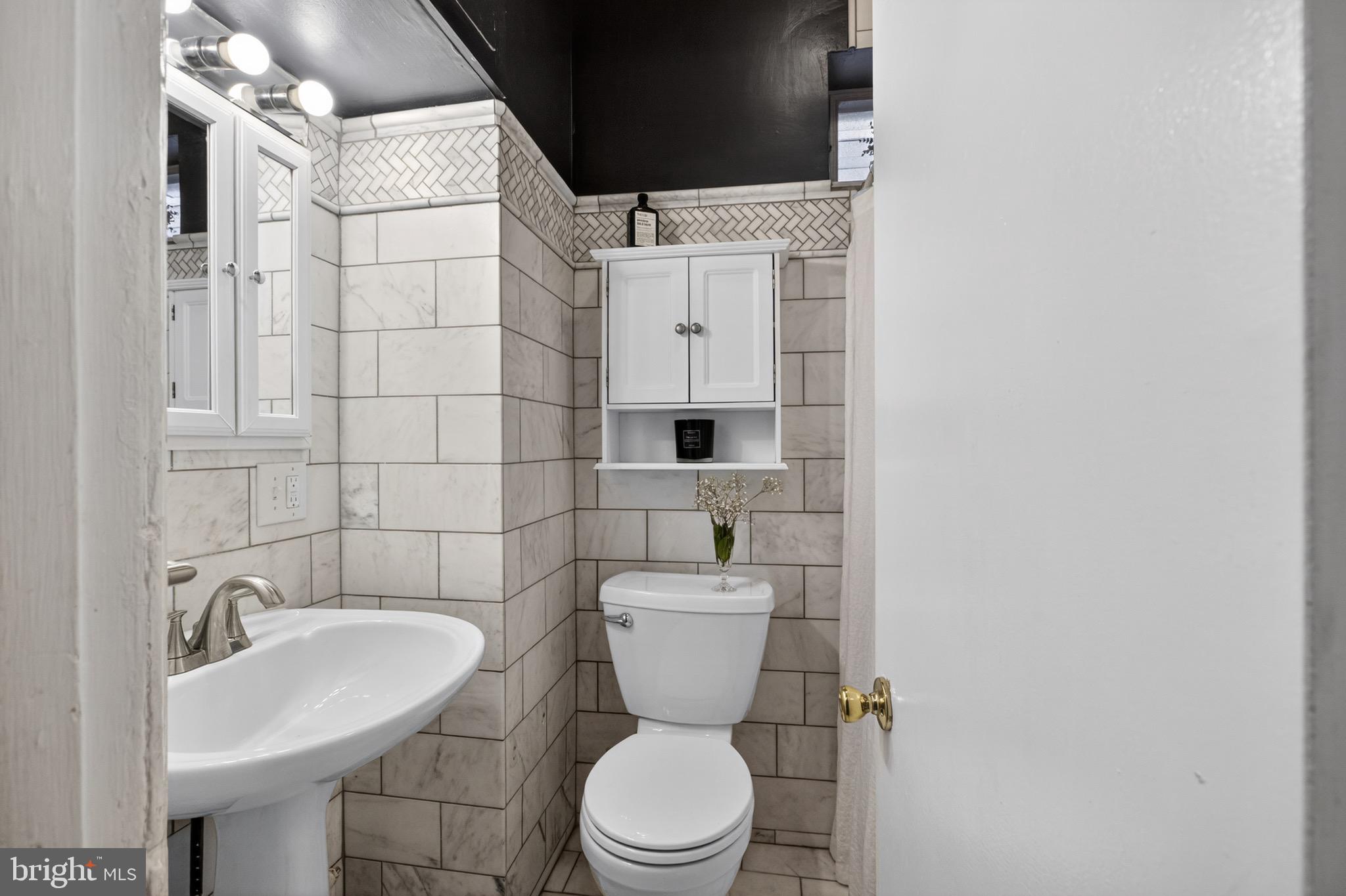 FAIRMOUNT - Residential