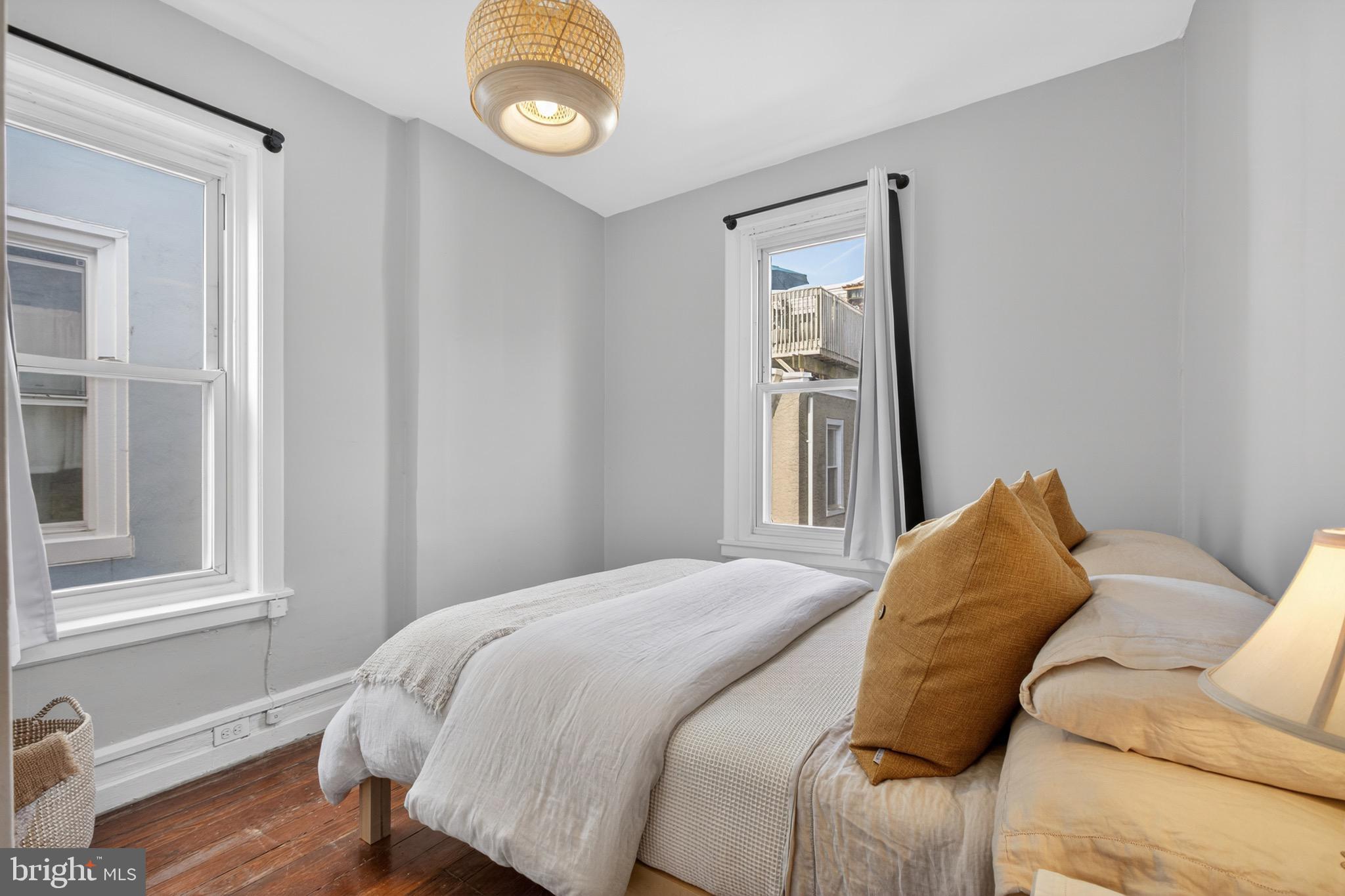 FAIRMOUNT - Residential