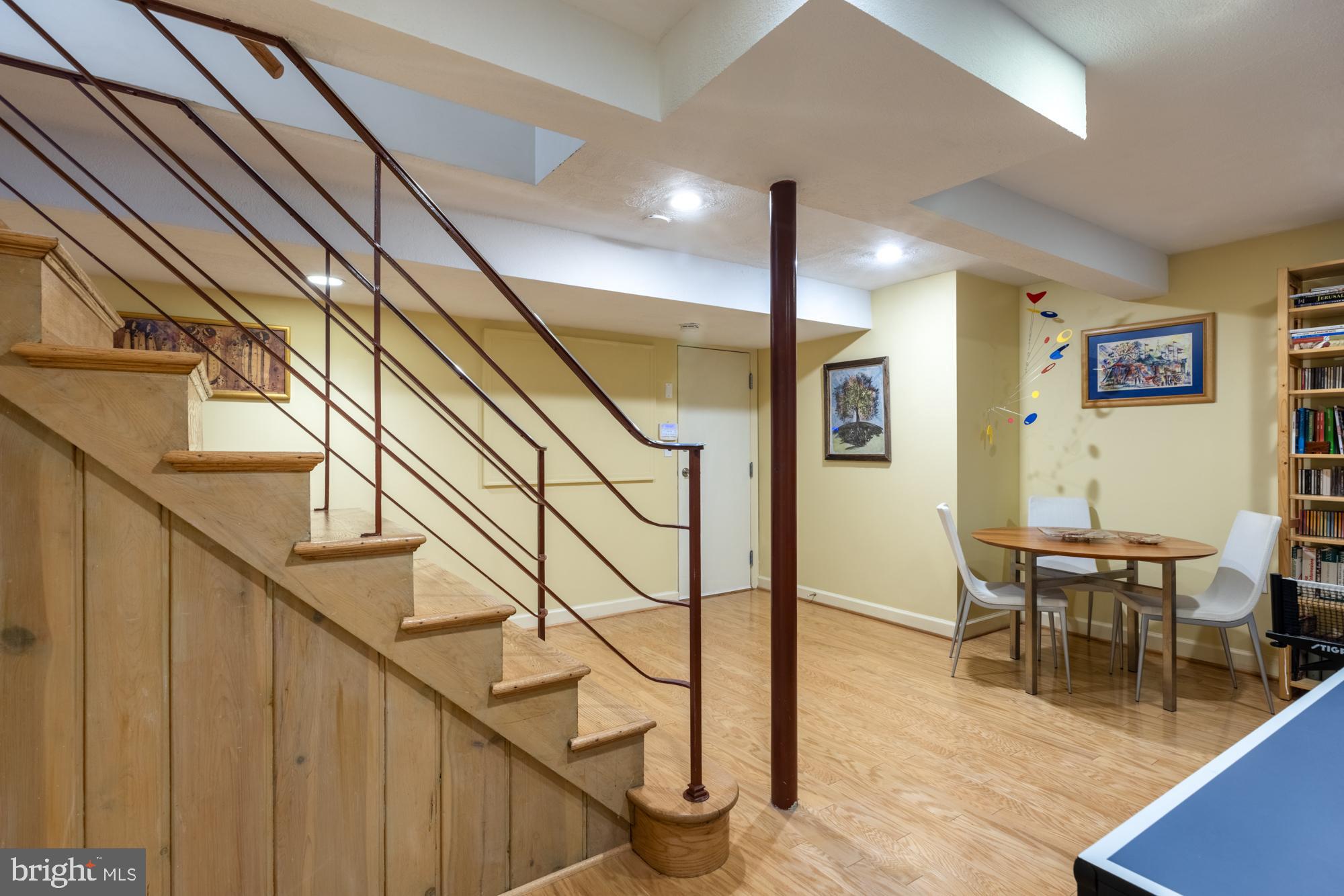 SOMERSET HEIGHTS - Residential