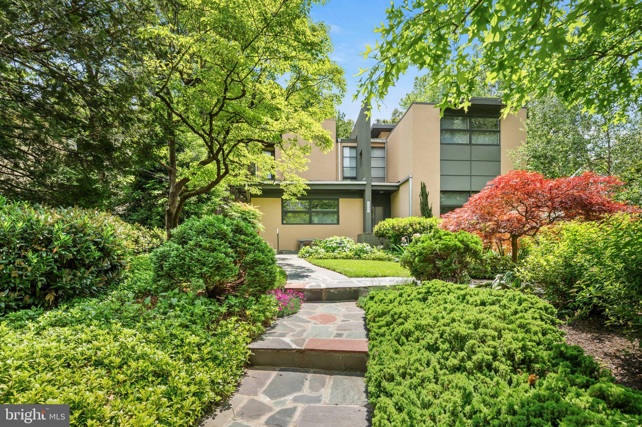 SOMERSET HEIGHTS - Residential