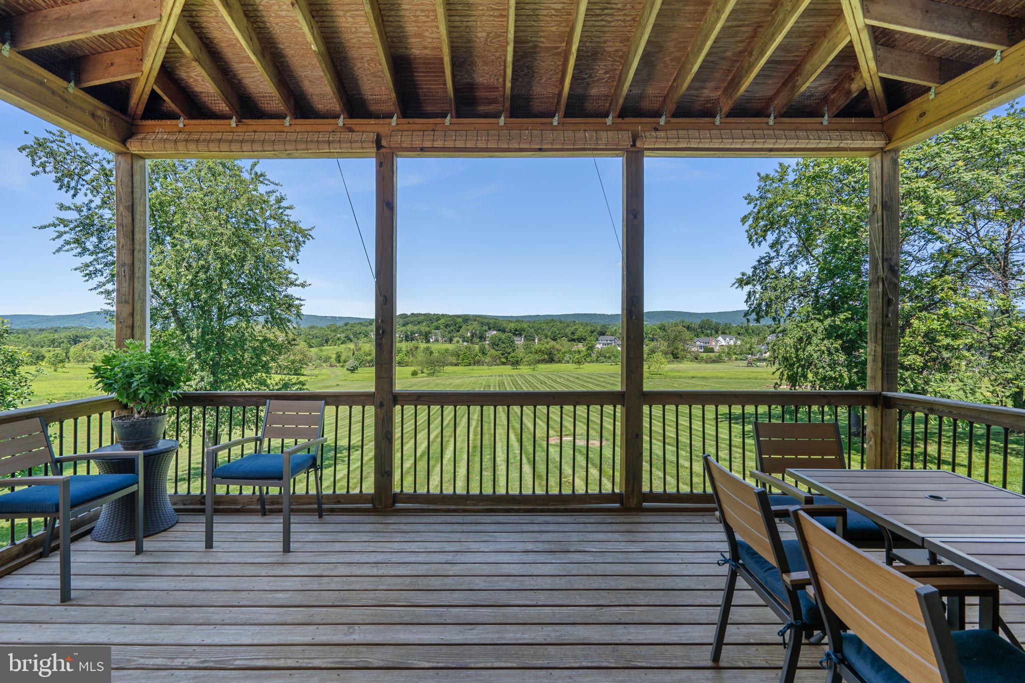BLACK OAK RIDGE - Residential