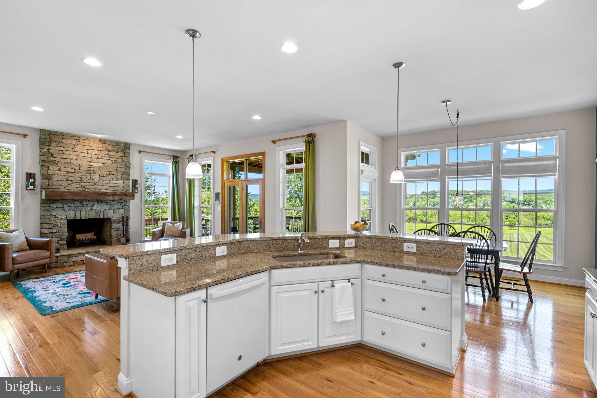 BLACK OAK RIDGE - Residential