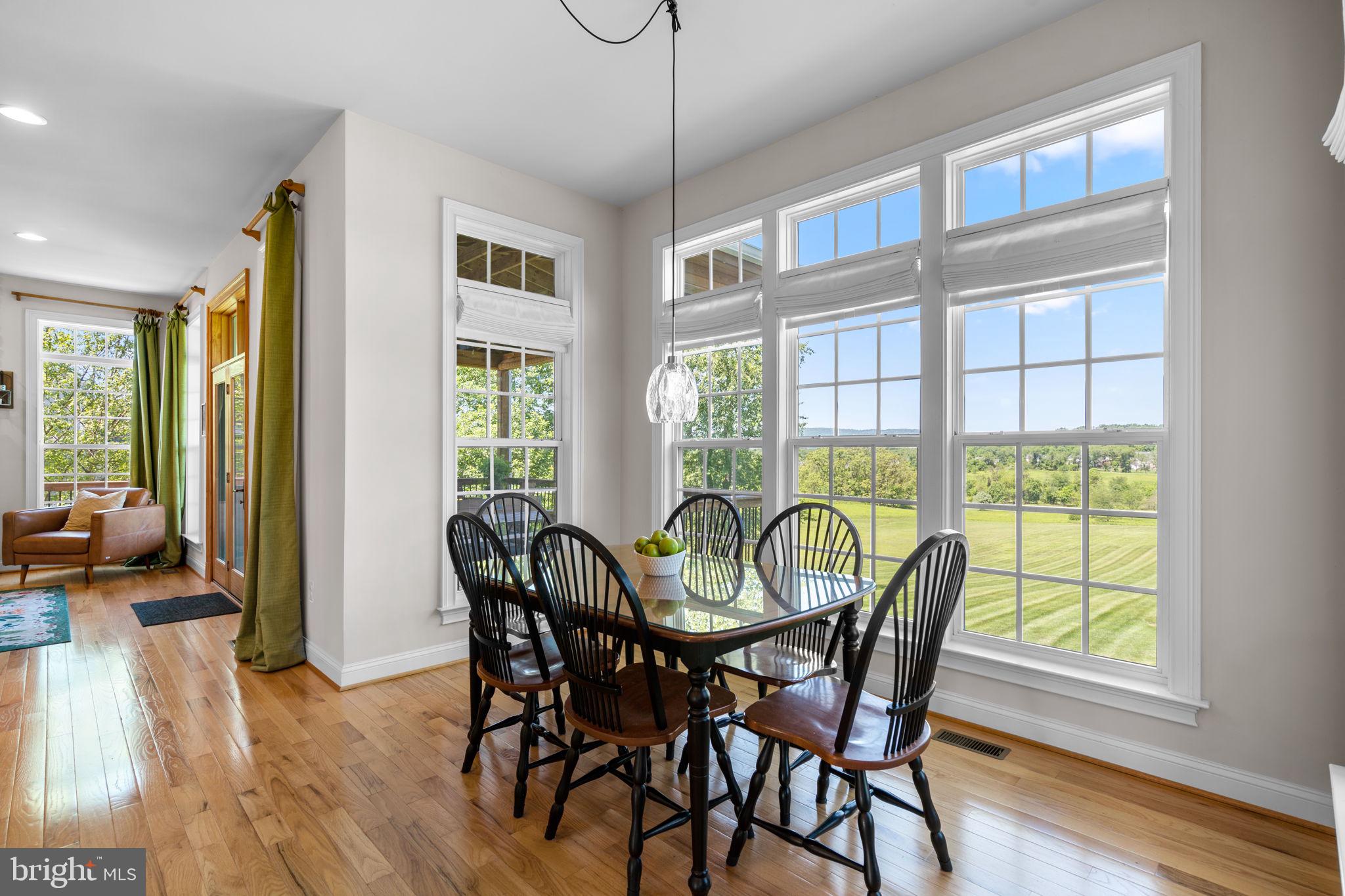 BLACK OAK RIDGE - Residential