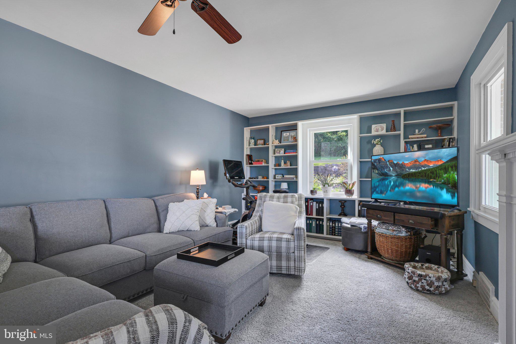 NAVES CROSSROADS - Residential