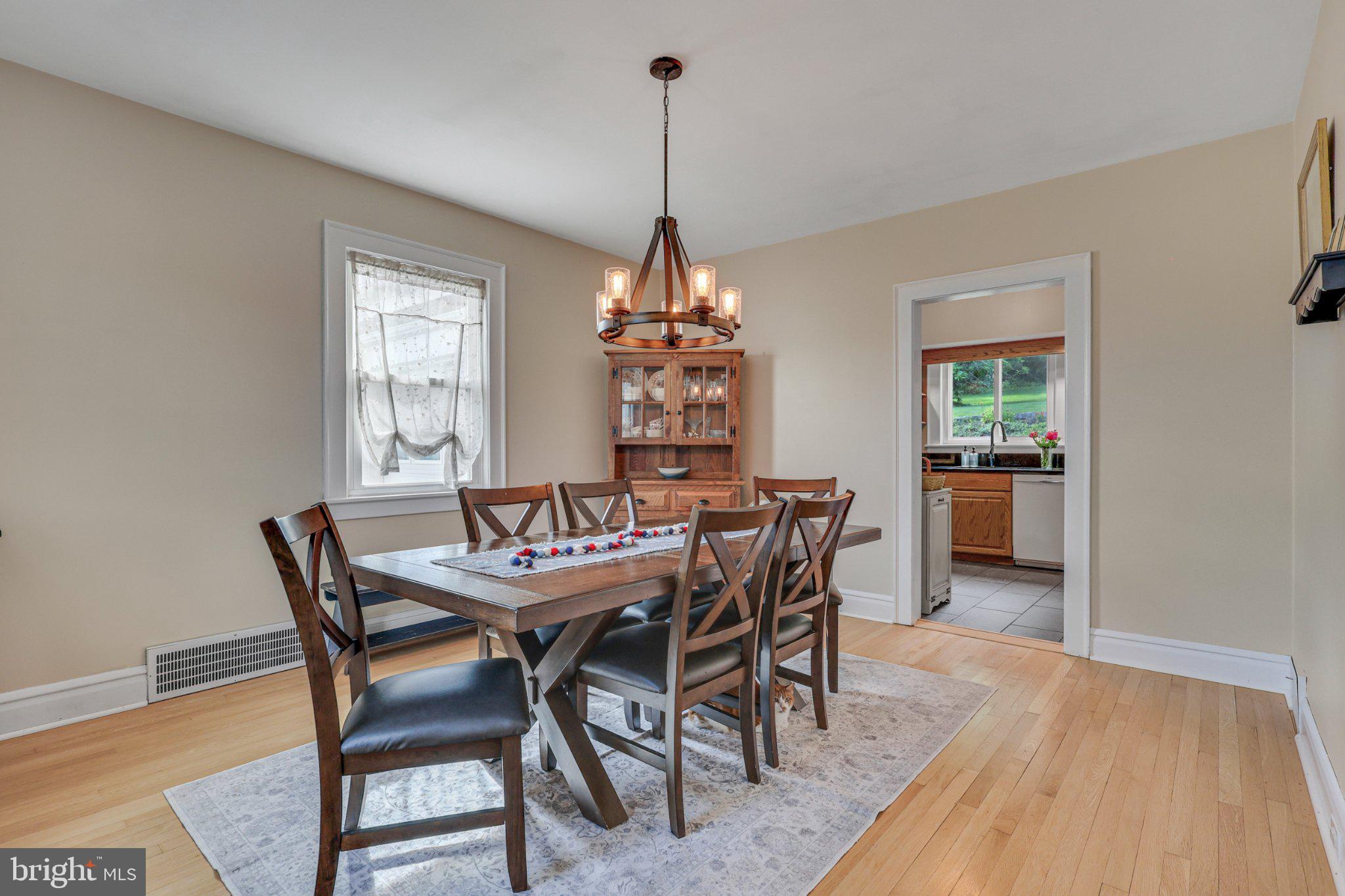NAVES CROSSROADS - Residential