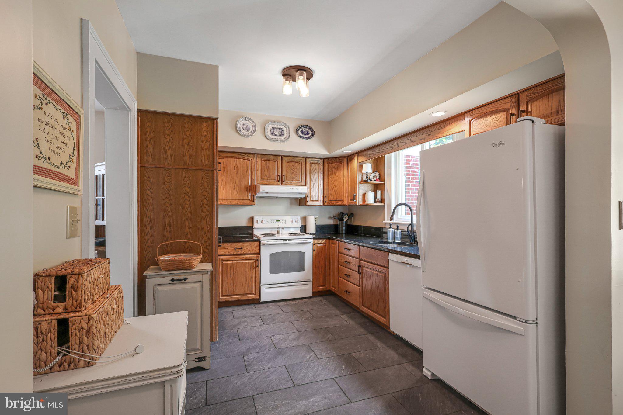 NAVES CROSSROADS - Residential